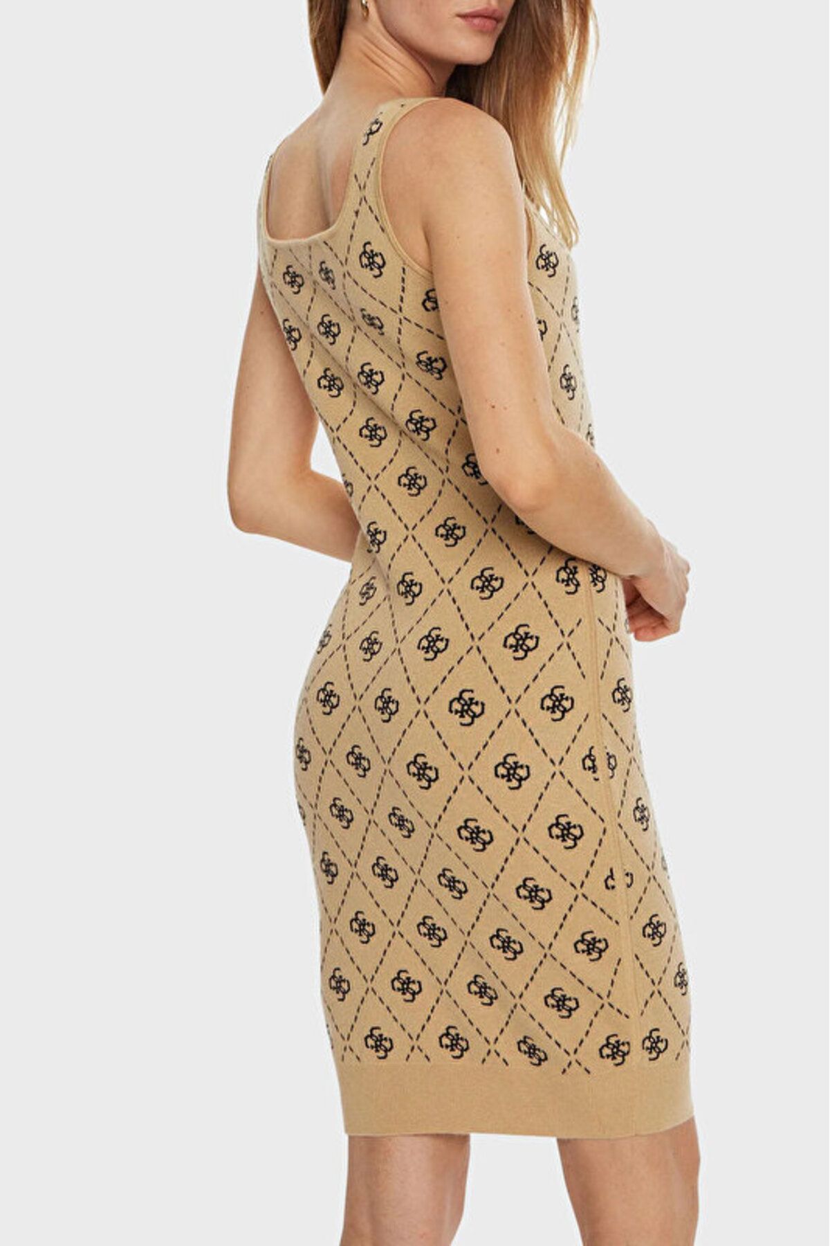 Guess-فستان نسائي من الصوف المخلوط من سارة 3