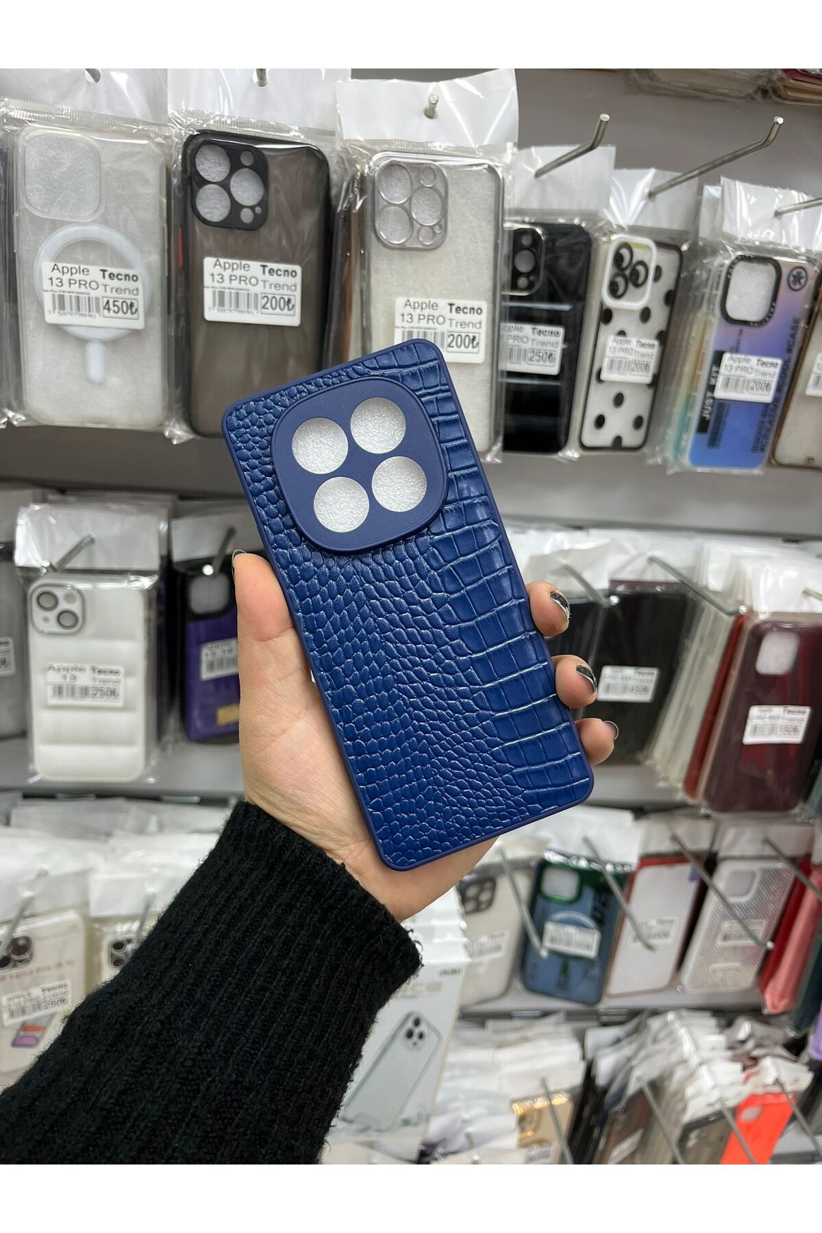 TECNOTREND XİAOMİ REDMİ NOTE 14 PRO Dokulu Yüzey Çekmeye Dayanıklı Cep Telefon Kılıfı Pu Deri Kaplamalı Yumuşak