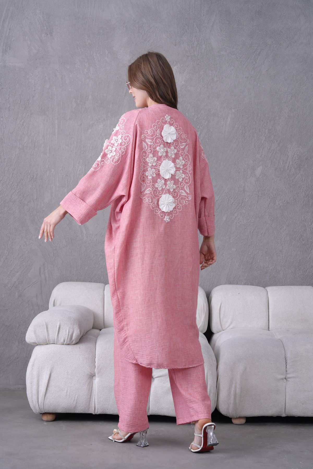 Miss Allos Kadın Arkası Ve Kolları Nakışlı Çiçek Ve İnci Süslemeli Keten Kimono Hırka Ve Pantolon Alt Üst Takım