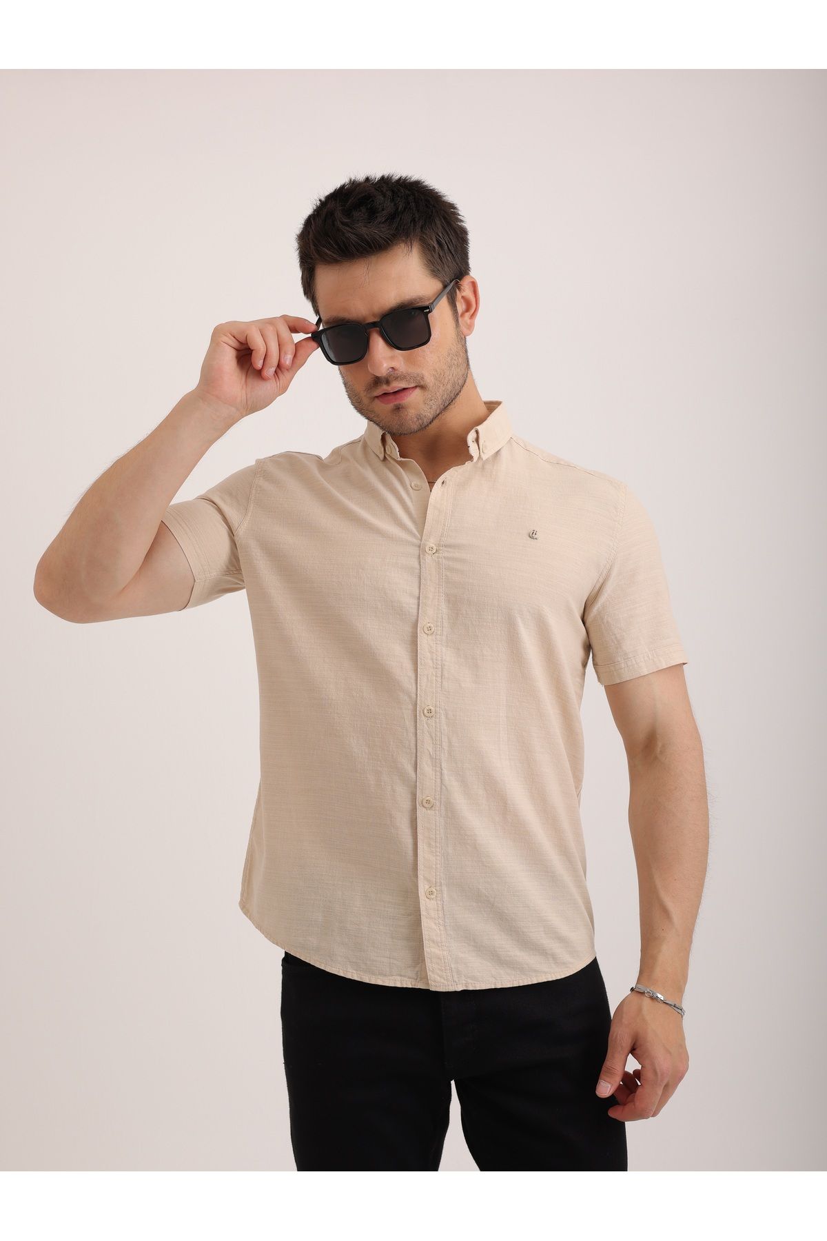Sabe Erkek Slim Fit Bej Şık ve Rahat Kısa Kollu Keten Gömlek