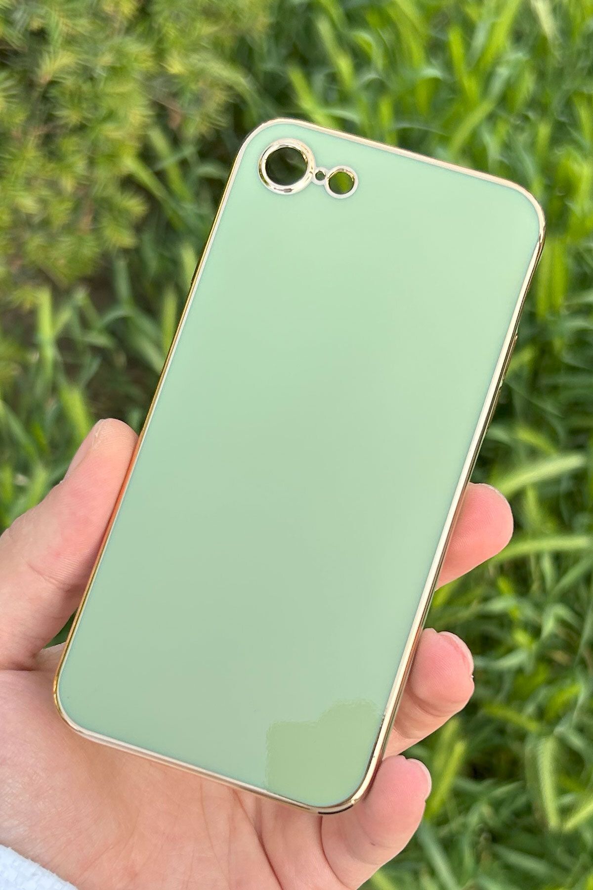 CEPSTOK iPhone 7/8/SE 2022 Kılıf Kenar Detaylı Yumuşak Parlak Silikon