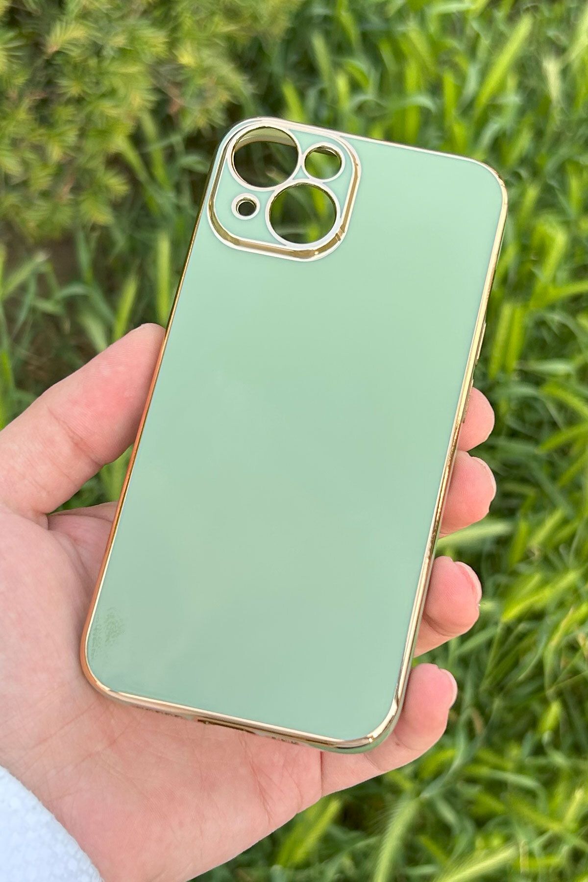 CEPSTOK iPhone 14 Kılıf Kenar Detaylı Yumuşak Parlak Silikon