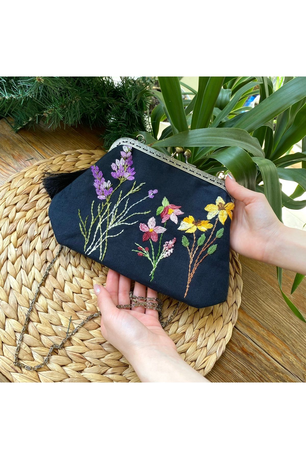 Home Siyah Keten El işlemeli Vintage Tarzı Çanta. 25x15 ölçülerinde %100 El Emeği