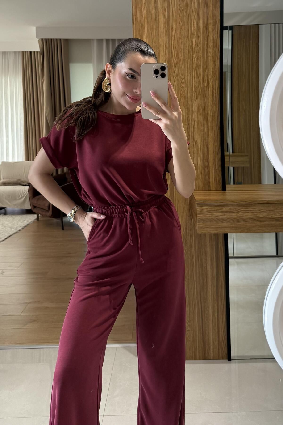 Gizem Ecemiş William Bordo Yarım Kollu Modal Takım