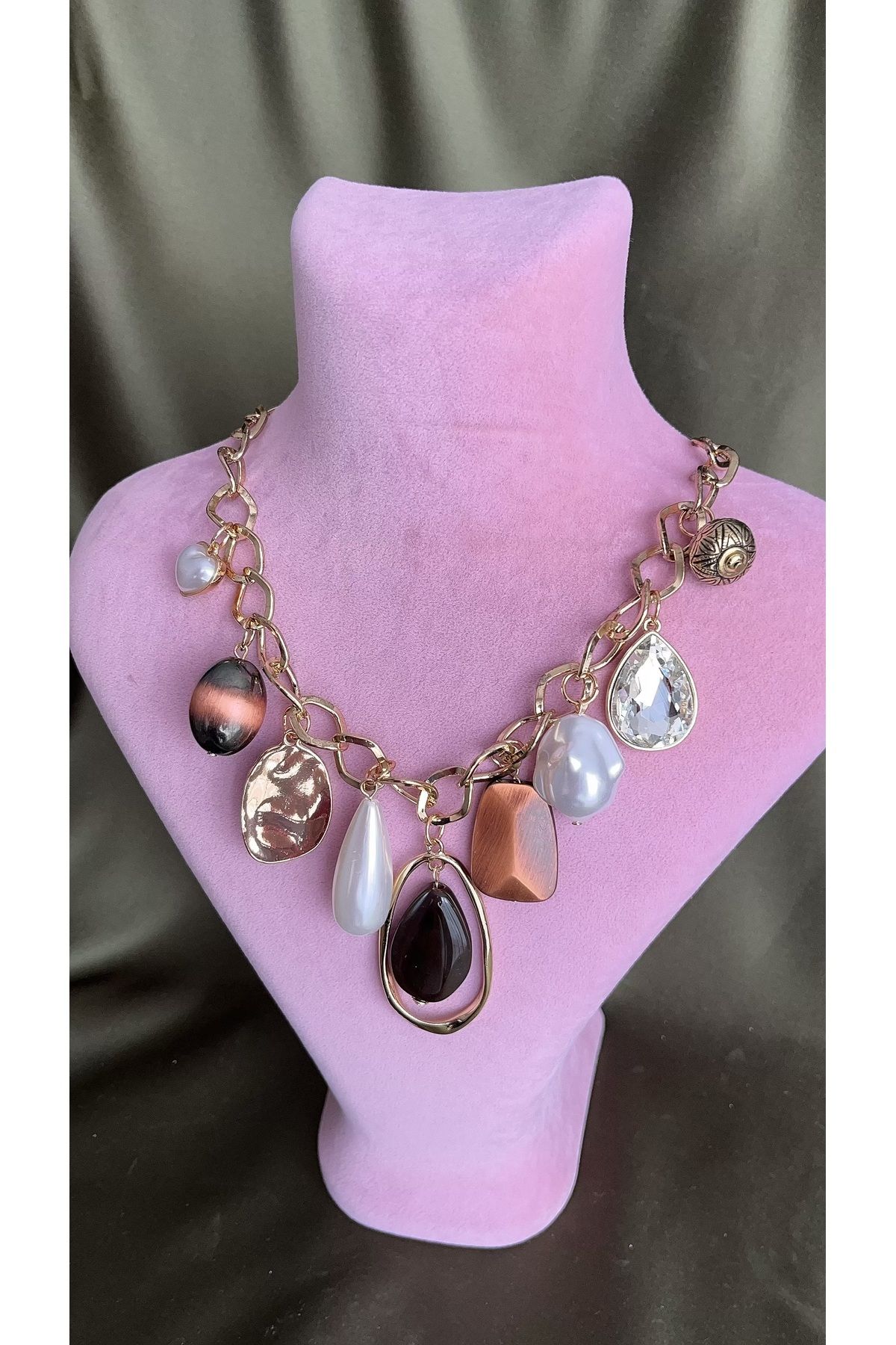 FASHİON JEWELRY Geometrik şekil uçlu inci detaylı büyük kolye