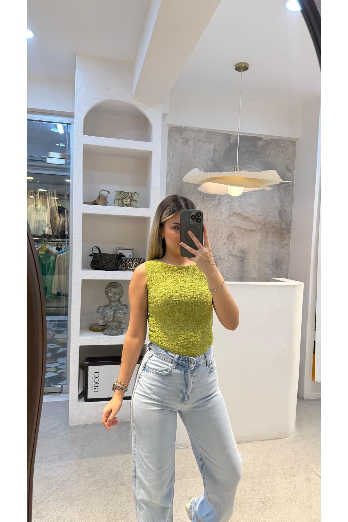 SEVİNÇ GÜNGÖR KAYIK YAKA DANTEL TOP YEŞİL