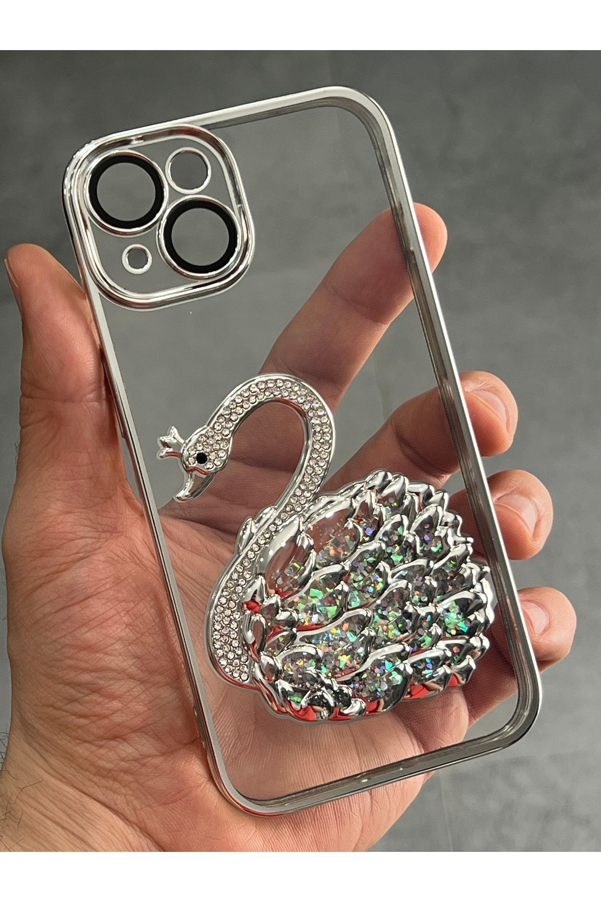 EDELFU iPhone 13 için Kuğu Desenli Taşlı Kapak Kamera Korumalı ve Silikon Dayanıklı Kılıf