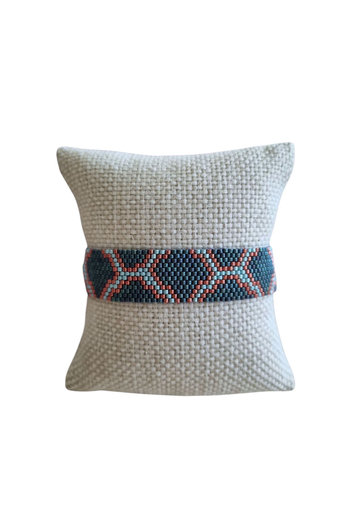 Nils Accessories Yılan desenli petrol mavisi miyuki bileklik