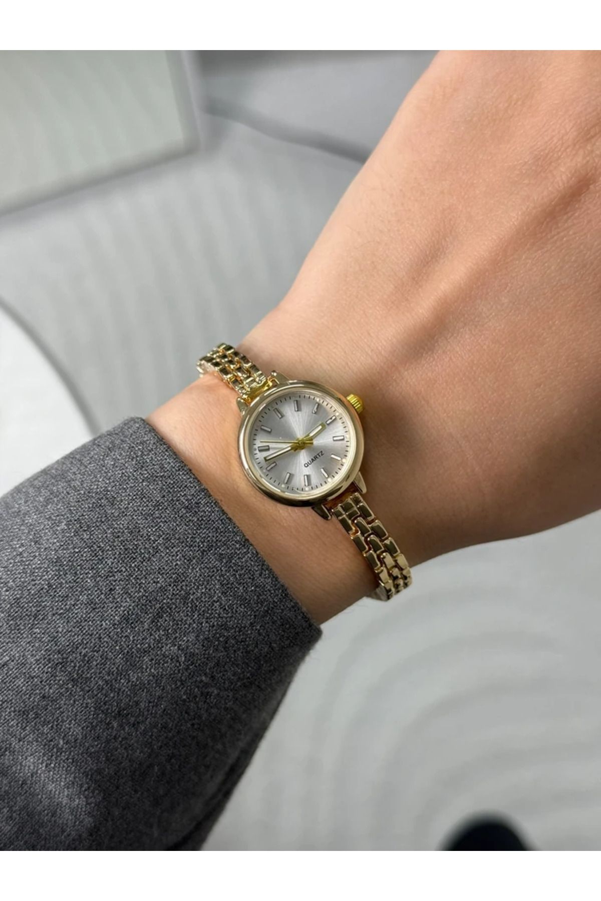 RoseandRoses Fern Minimal Yeni Sezon Kadın Kol Saati Gold