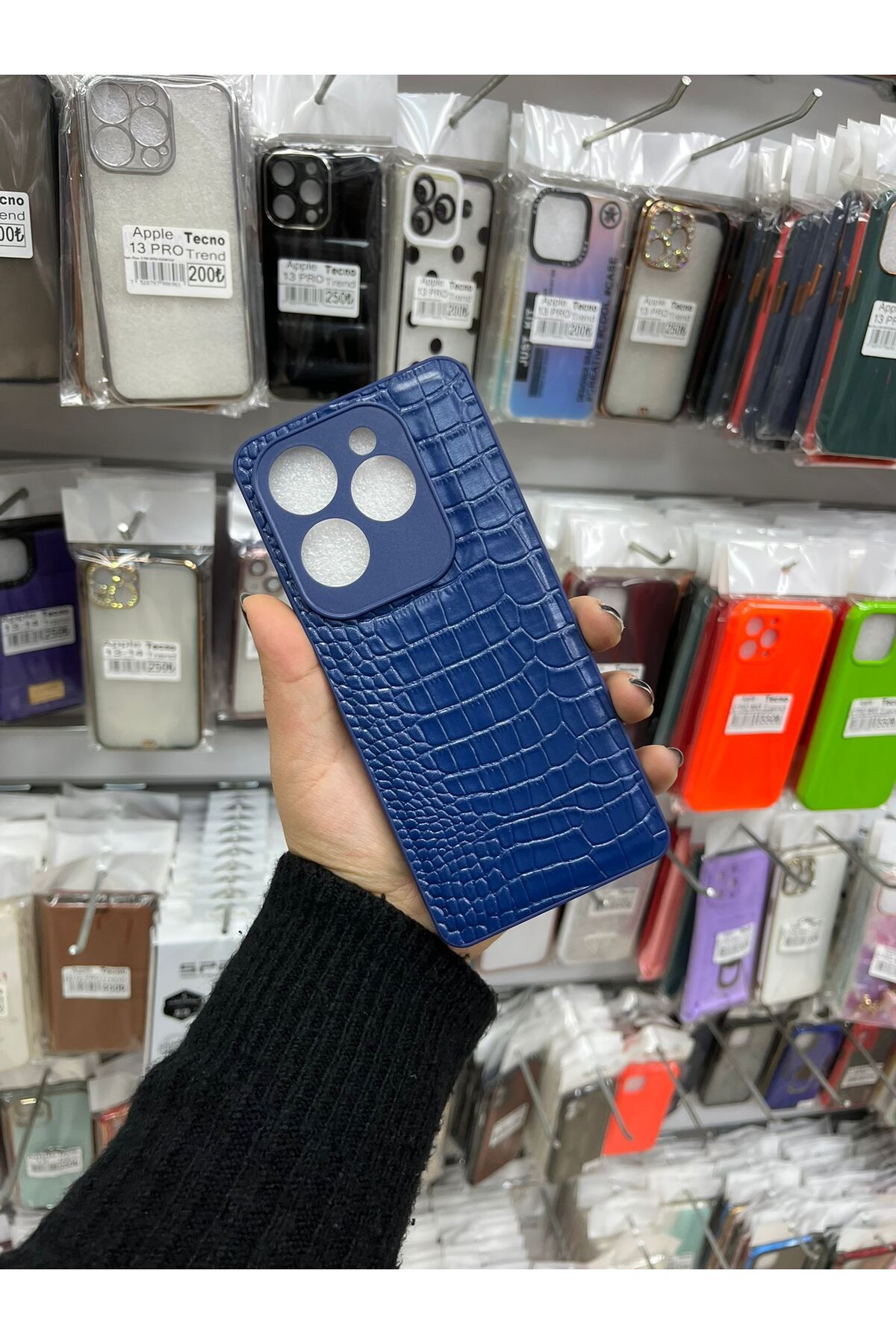 TECNOTREND İNFİNİXS HOT 40 PRO Dokulu Yüzey Çekmeye Dayanıklı Cep Telefon Kılıfı Pu Deri Kaplamalı Yumuşak