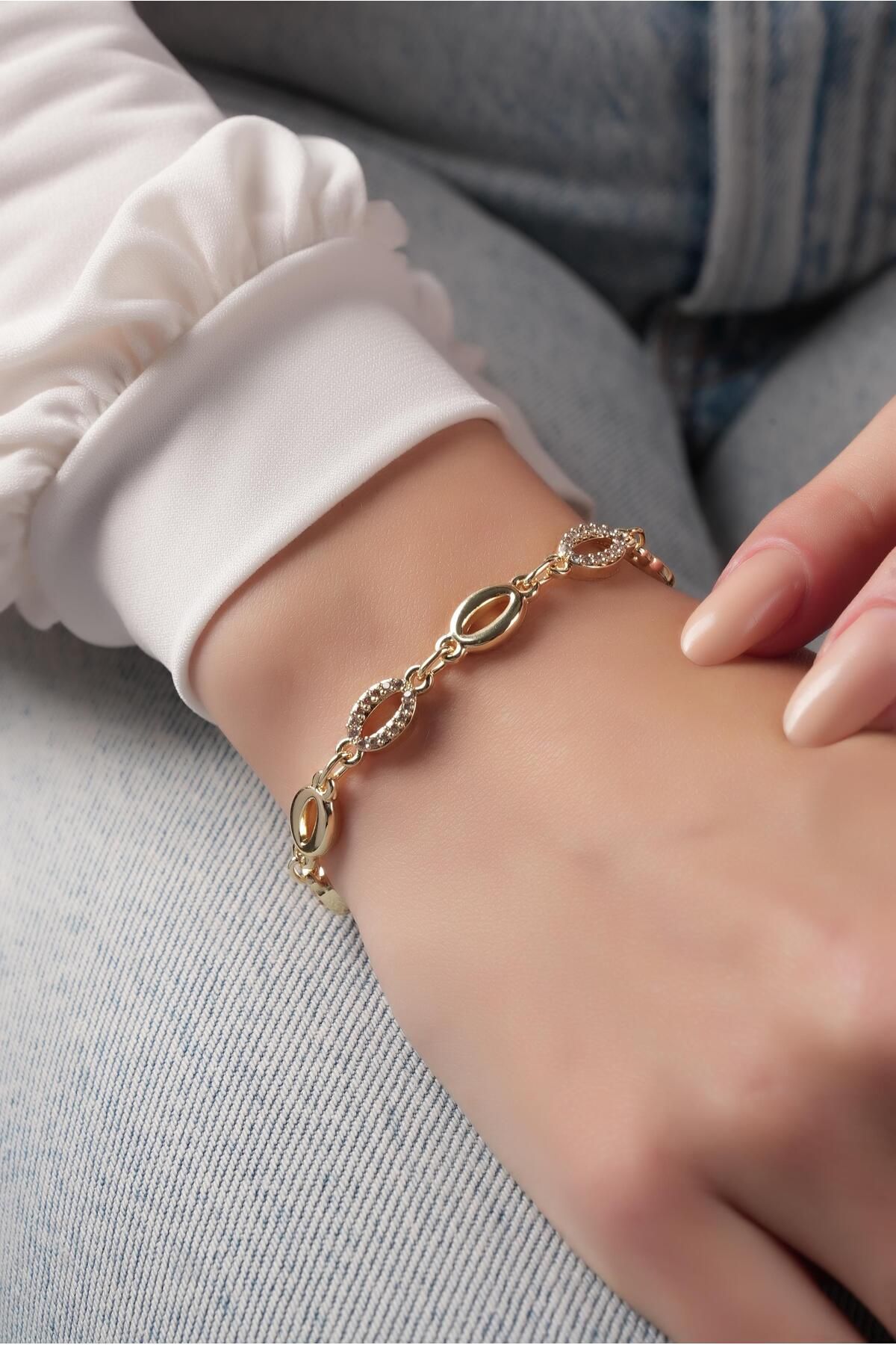 Çlk Accessories Premium Taşlı Oval Bileklik Işıltılı Plaka Bileklik 776400
