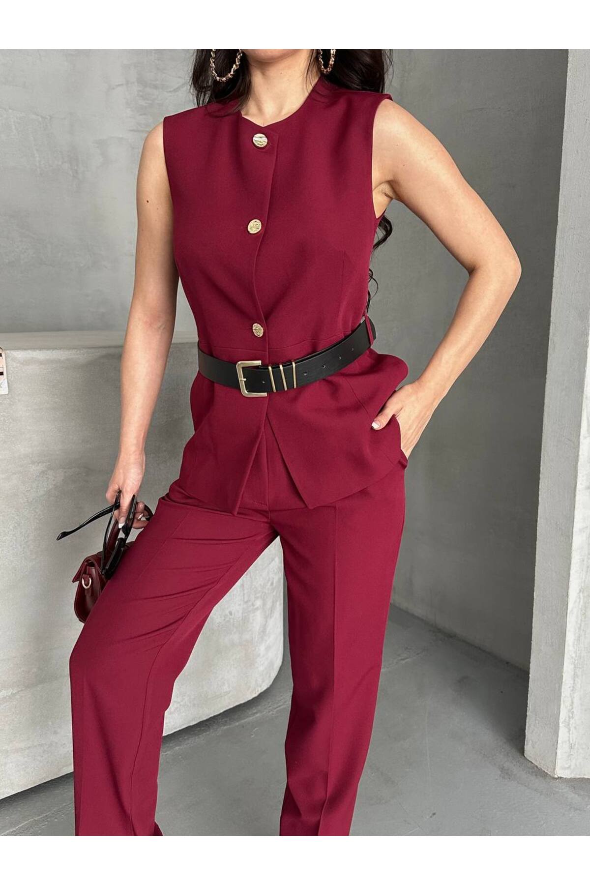 Ensemble deux pièces gilet pantalon avec ceinture - Görsel 4