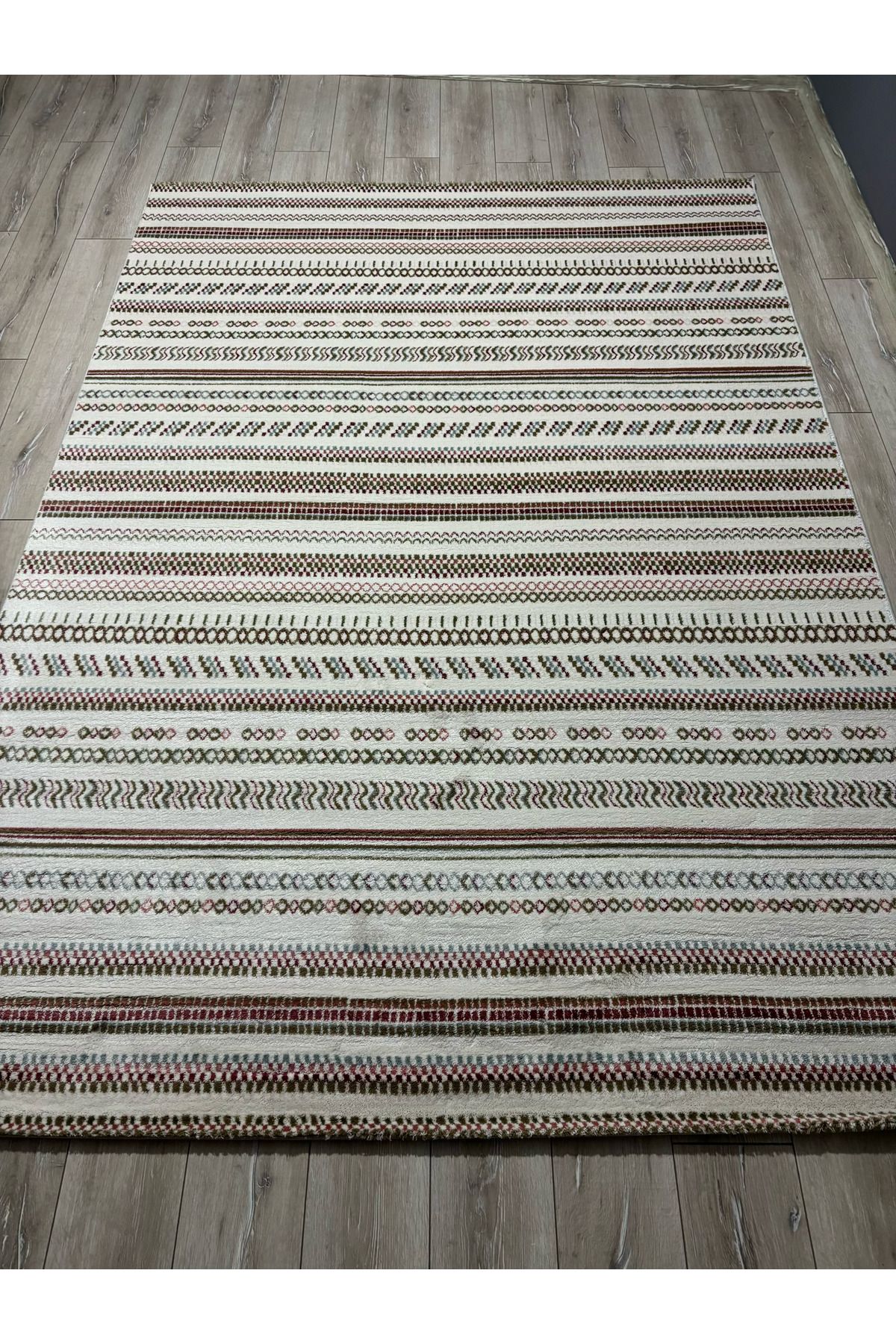 Merinos Halı MERİNOS HALI FOÇA %100 AKRİLİK 200x290 EBATLI+10 MM+YATIŞMAZ HALI