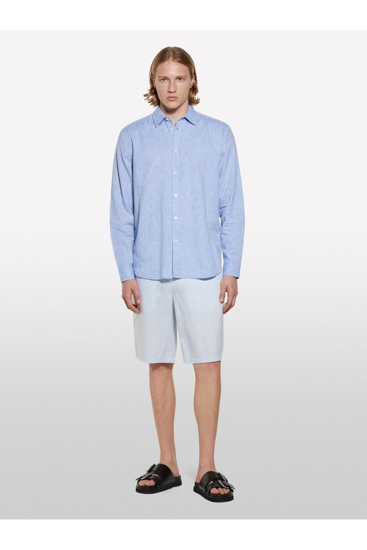 Sisley Erkek Buz Mavisi %100 Keten Slim Fit Bermuda Şort