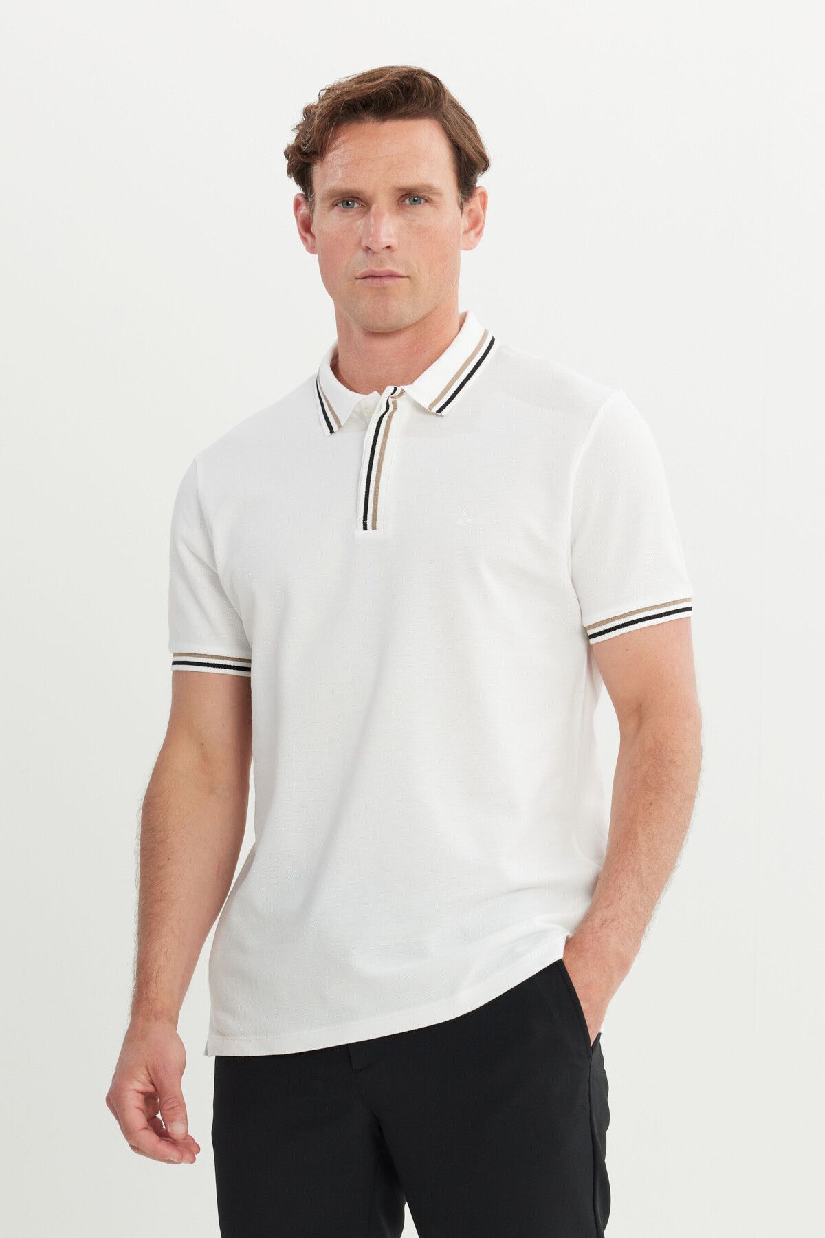 ALTINYILDIZ CLASSICS Erkek Beyaz %100 Pamuk Slim Fit Dar Kesim Polo Yaka Tişört