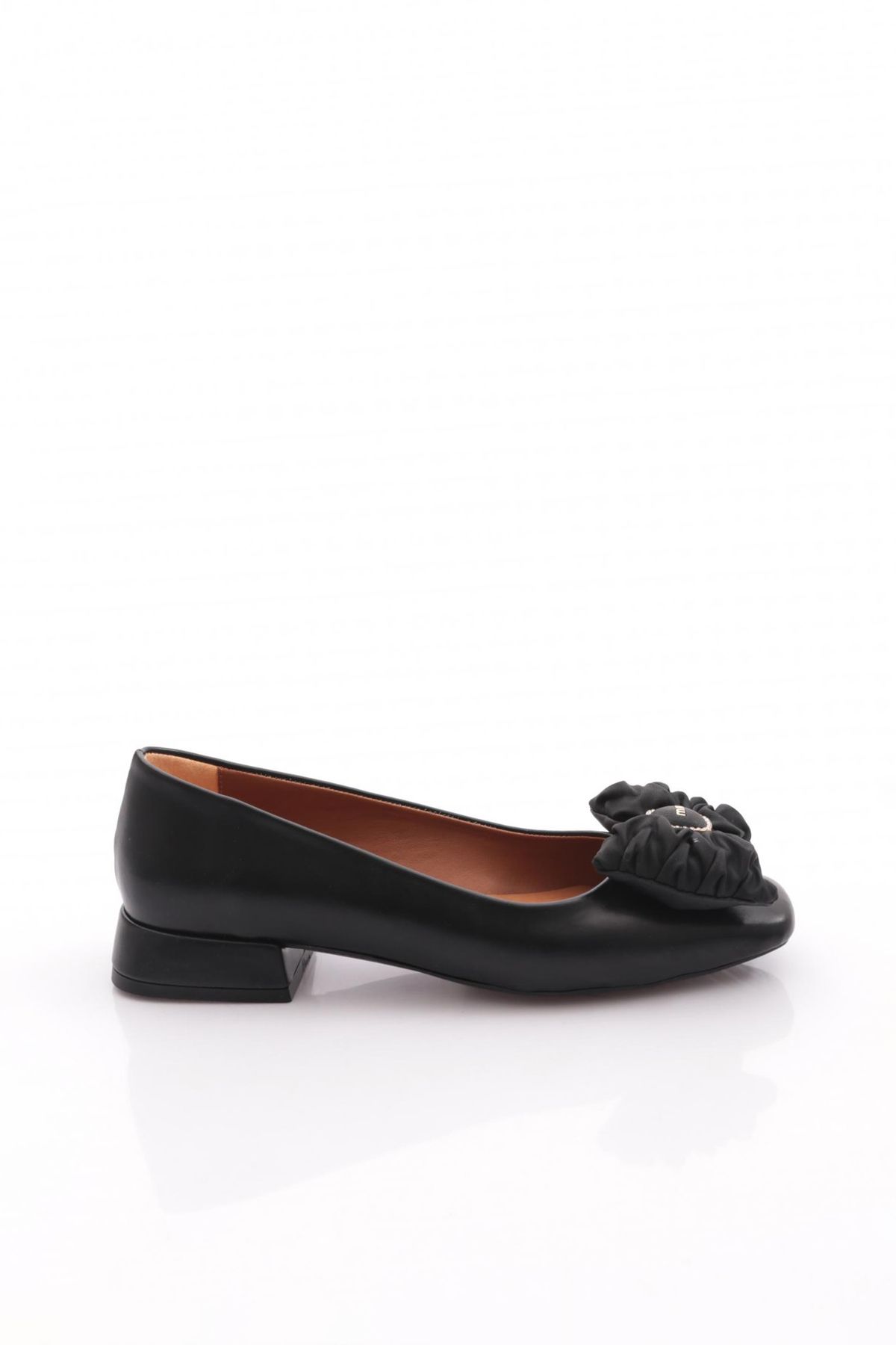 DGN 3889 Kadin Fiyonk Detayli Babet