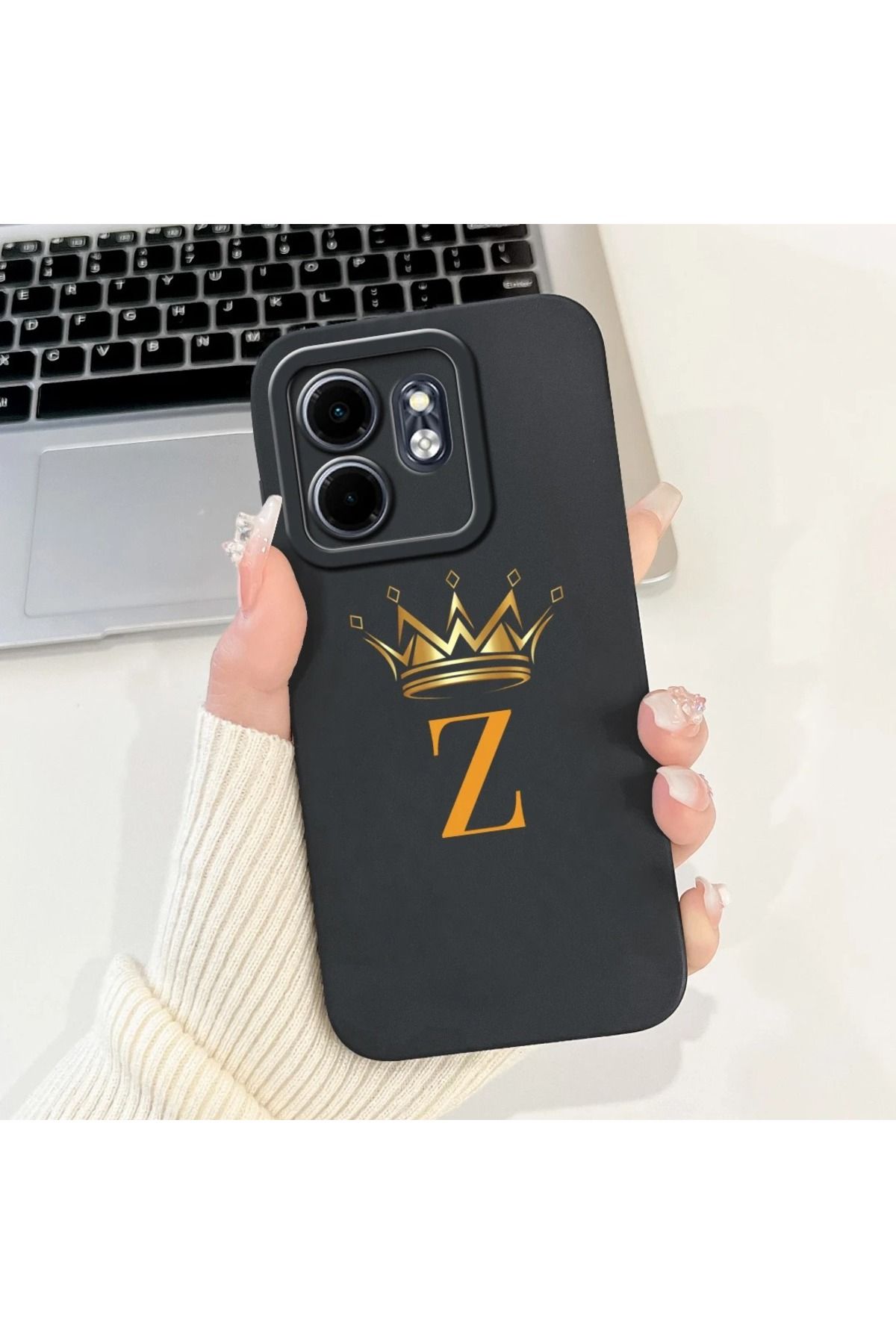 Rotaks İnfinix Hot 50i Uyumlu Harfli Taç Baskılı Kişiye Özel Silikon Telefon Kılıfı - Z