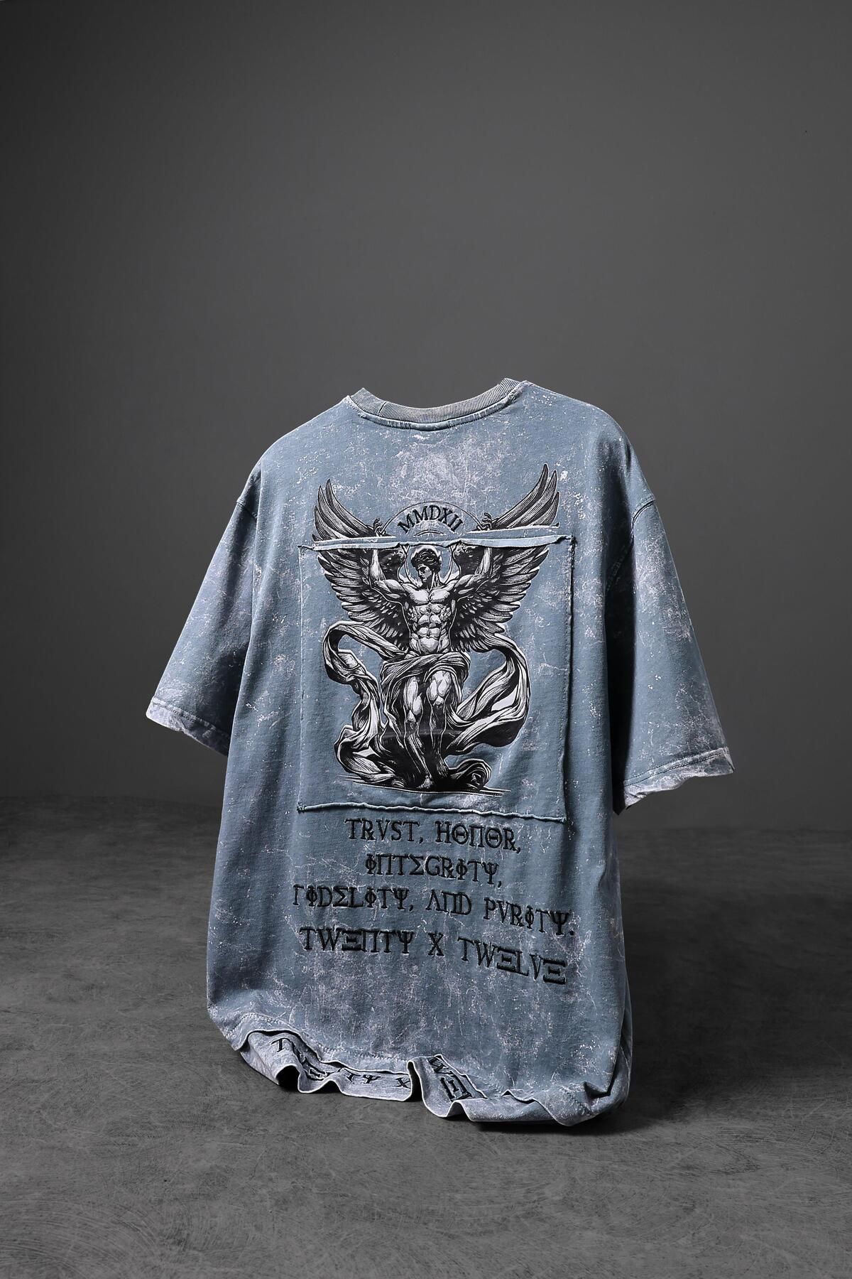 Slatra Erkek Mavi Antik Desen Patchli Nakışlı Yıkamalı Oversize Tshirt