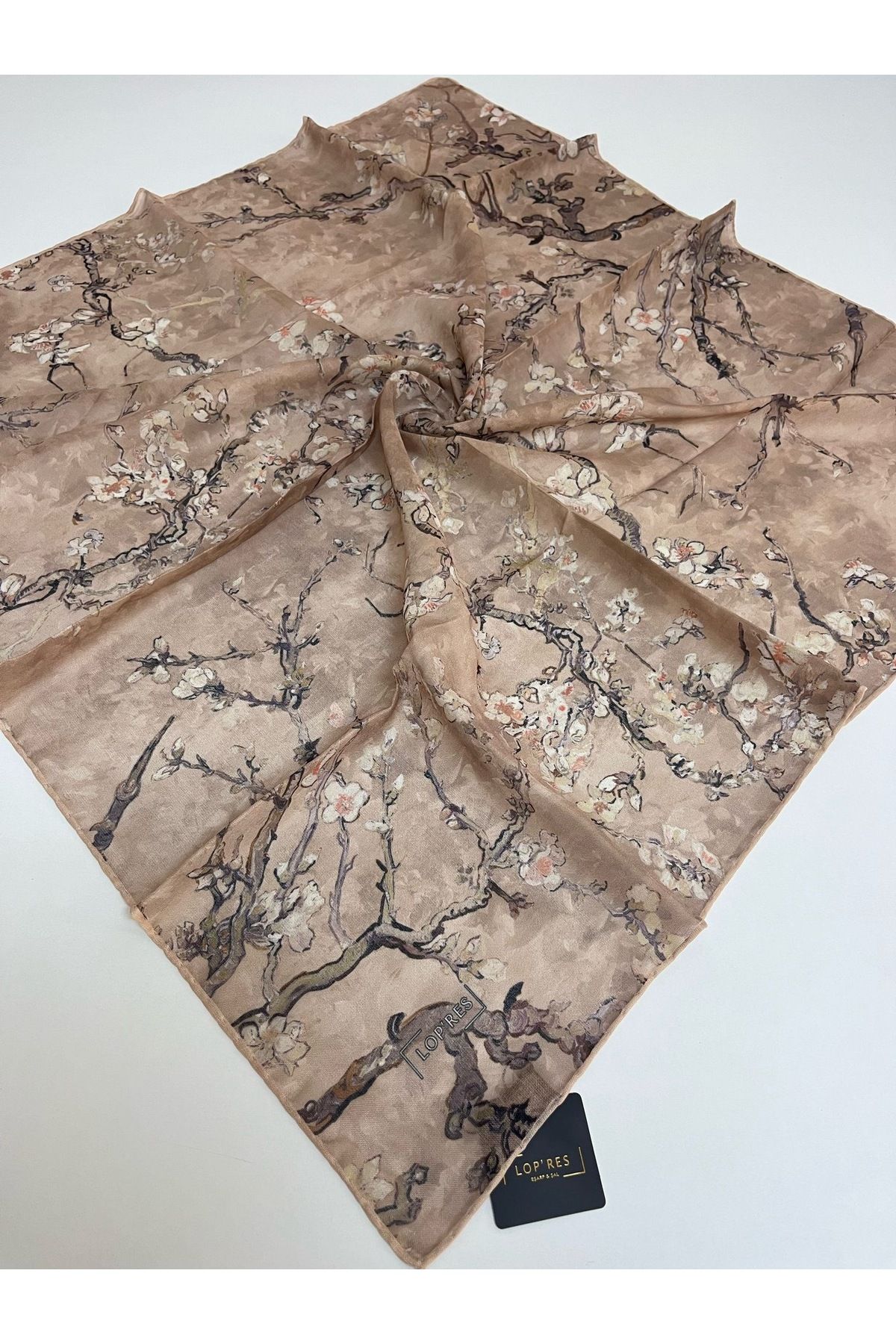 Butik Yeni Kaymayan Soft Çiçekli Ağaç Desenli Zer Organik Kare Eşarp