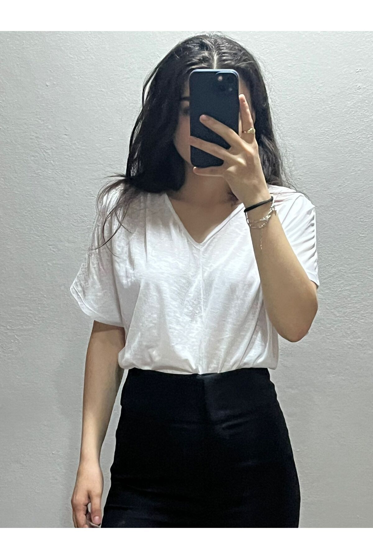 İZCİMOD Kadın Yarasa Kol V Yaka Pileli T-Shirt