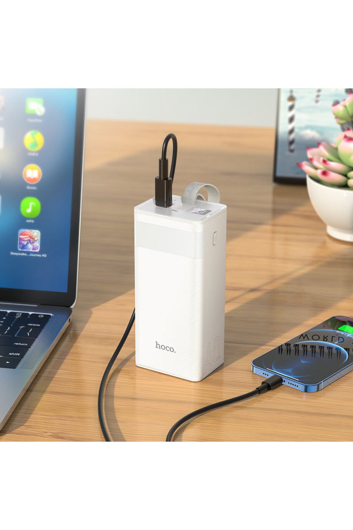 REDz Accessories-Powermaster Hoco J86 Battery, 40,000mAh Capacity, Multiport, USB and Type-C, LED Display, White 2