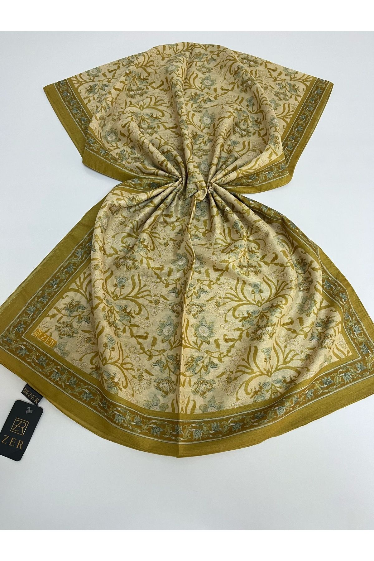 Butik Yeni Kaymayan Çiçek Desenli Soft Organik Zer Şal