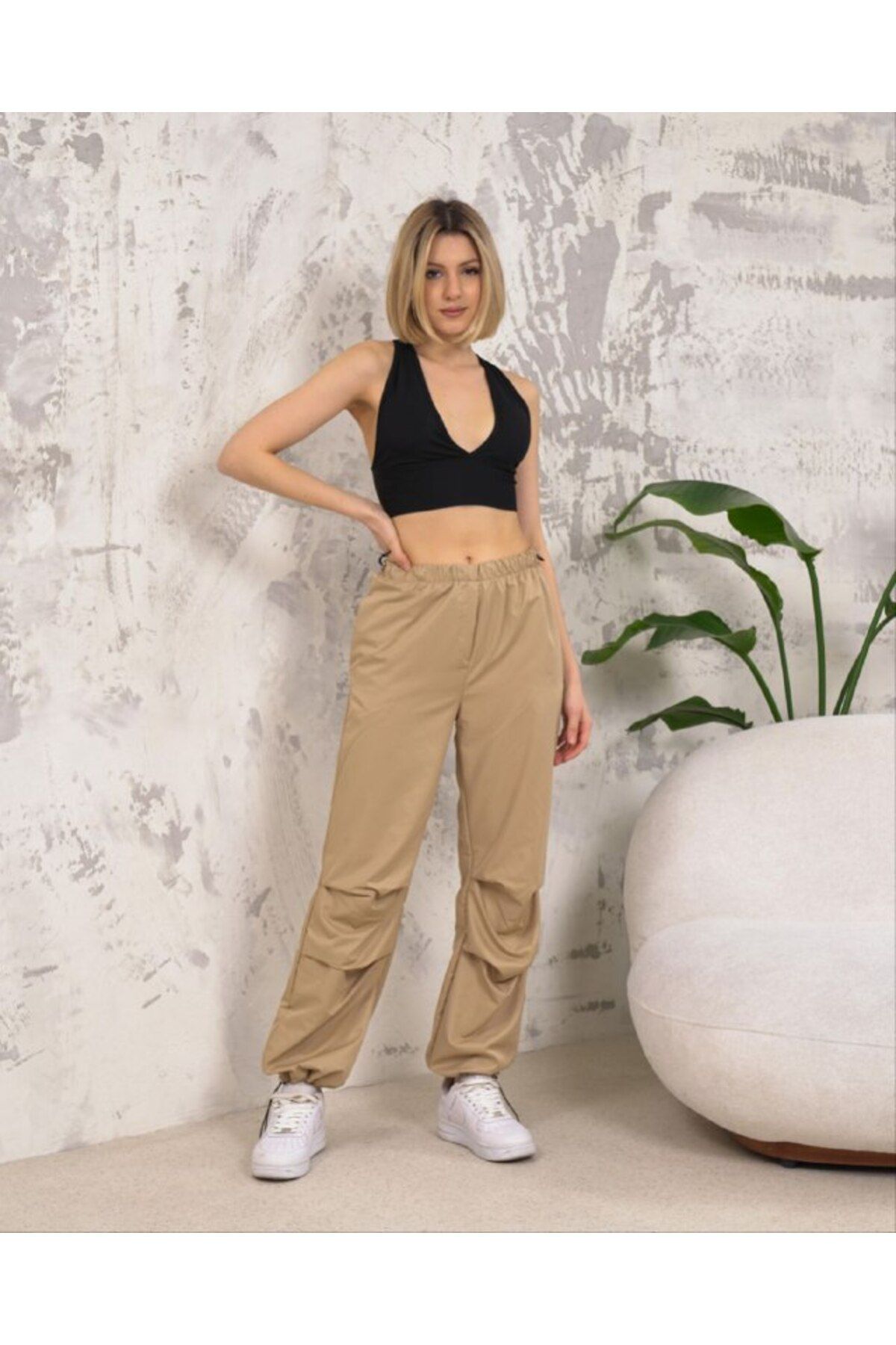 NOYA BUTİK Paraşüt Kumaş Jogger Pantolon