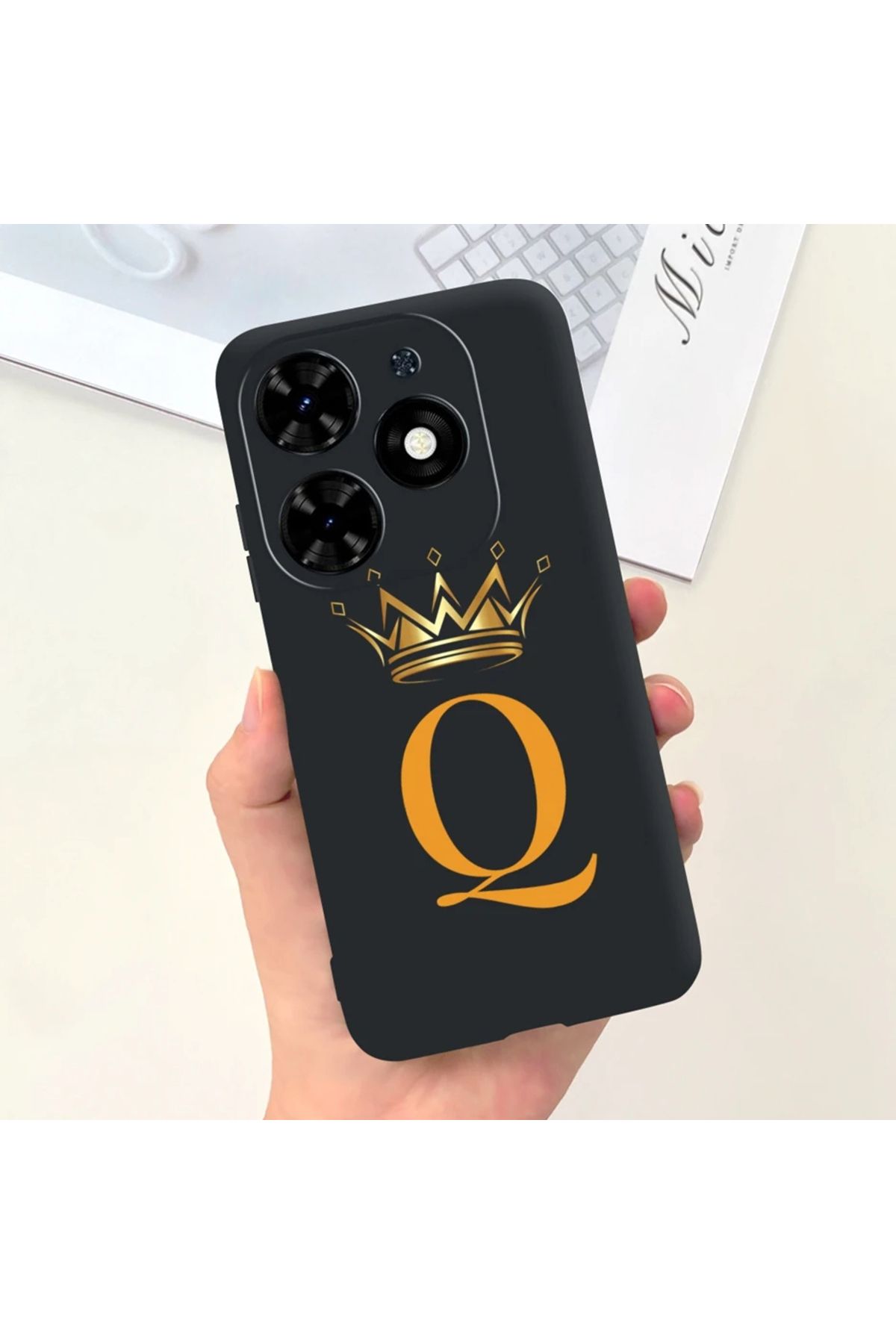 Rotaks İnfinix Hot 40i Uyumlu Harfli Taç Baskılı Kişiye Özel Silikon Telefon Kılıfı - Q