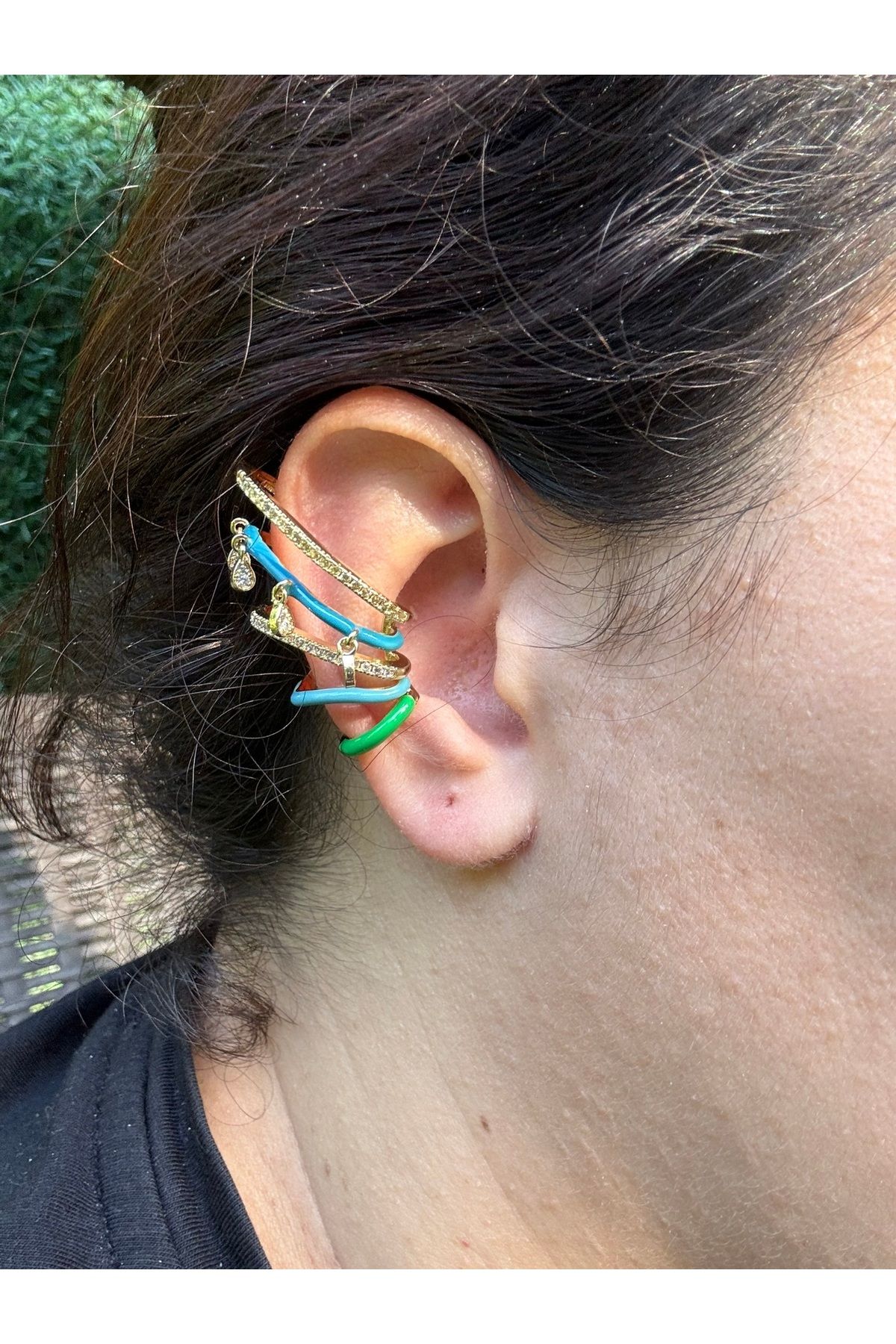 Gümüş sandık Mavi Sallantılı Taşlı Delik Gerektirmeyen Marka Model Çelik Earcuff