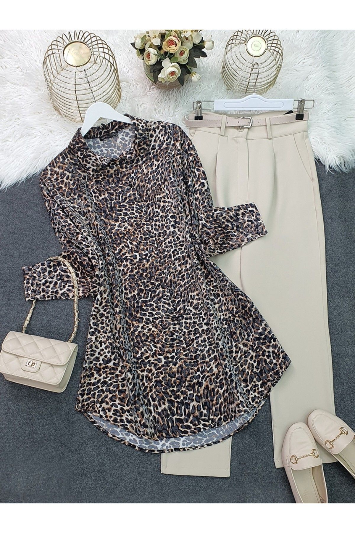 Modamorfo Leopar Desen Düğmeli Oval Kesim Gömlek -Leopar