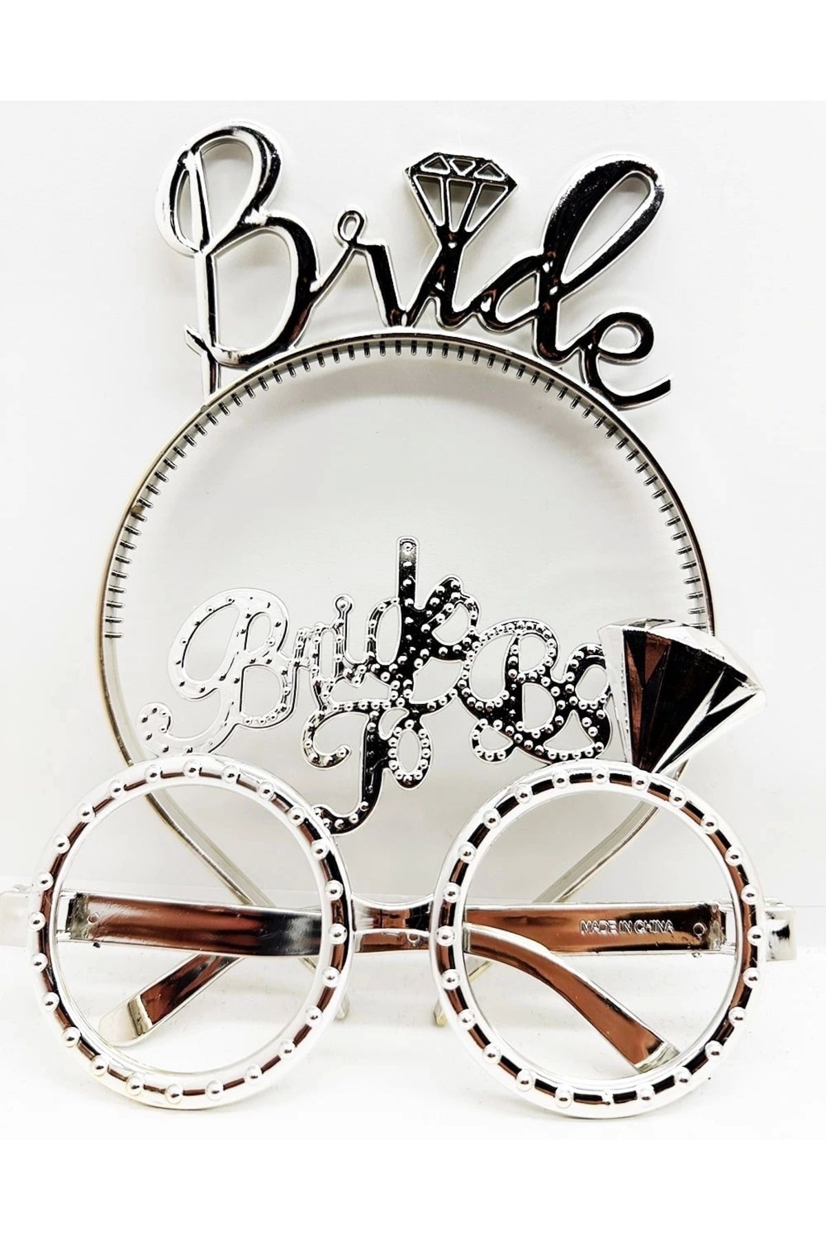 STOREMAX Bride Yazılı Taç ve Bride To Be Yazılı Gözlük Seti Gümüş Renk (5047)