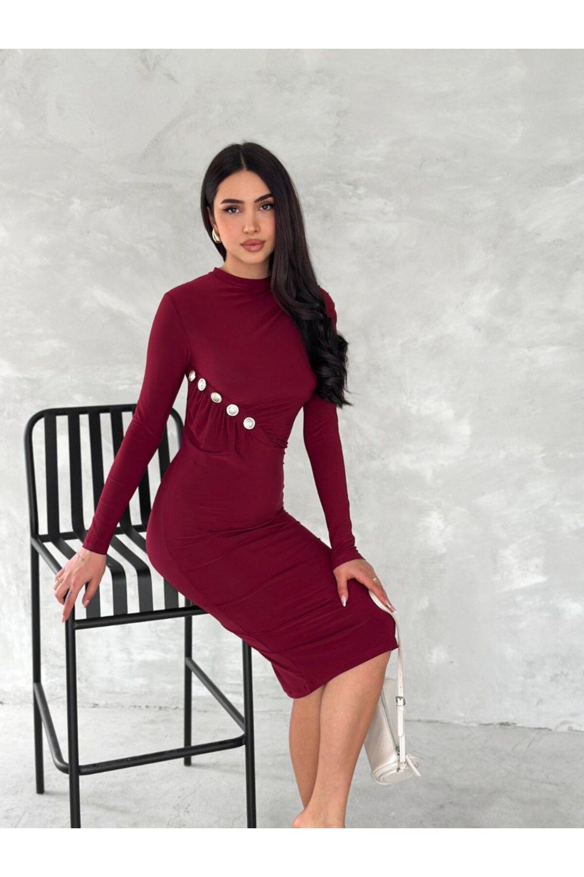 Red Butik DÜĞME DETAYLI DRAPELİ BÜZGÜLÜ SANDY ELBİSE