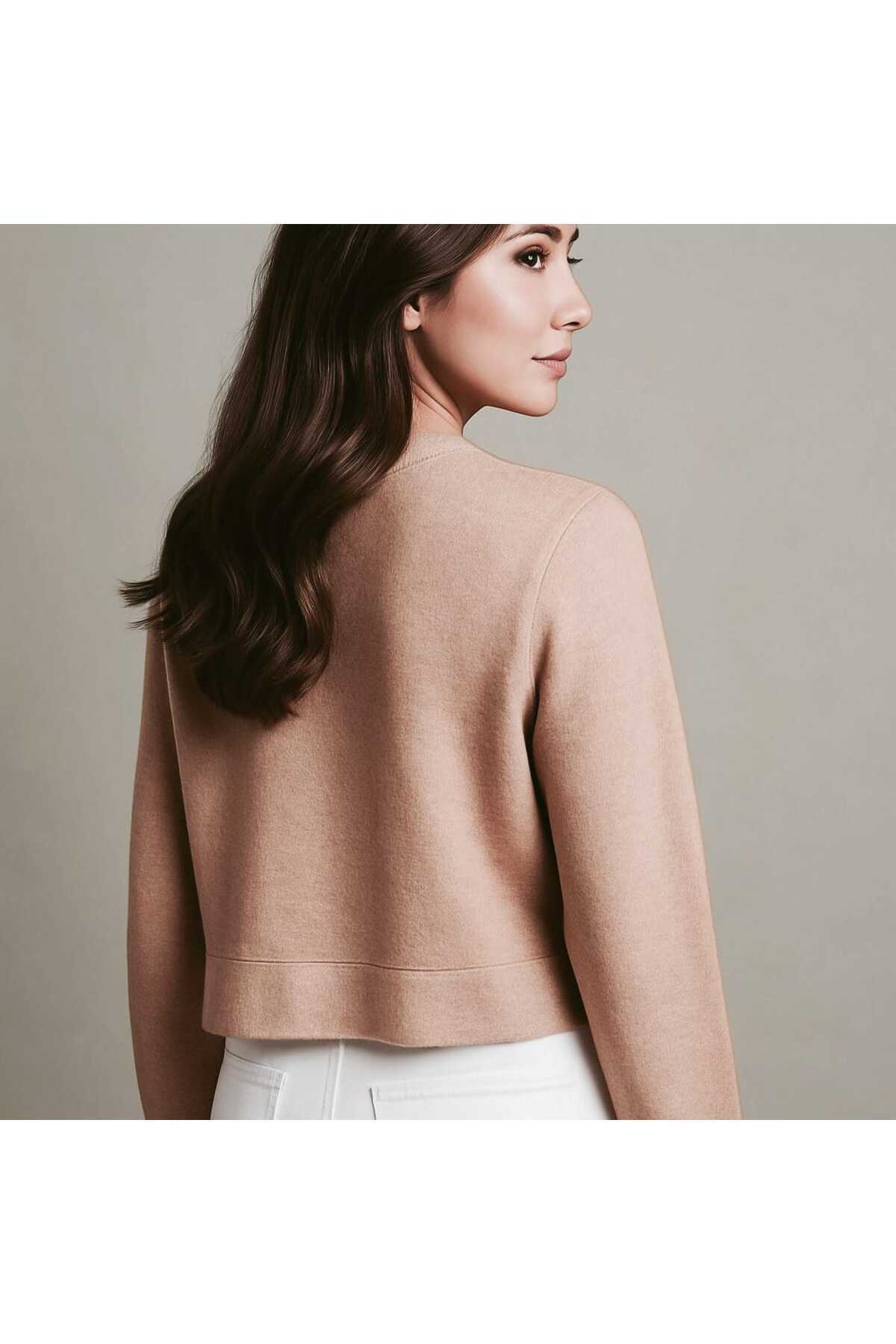 جاكيت صوف طويل بلون الجمل مع أزرار وجيوب للنساء والفتيات من