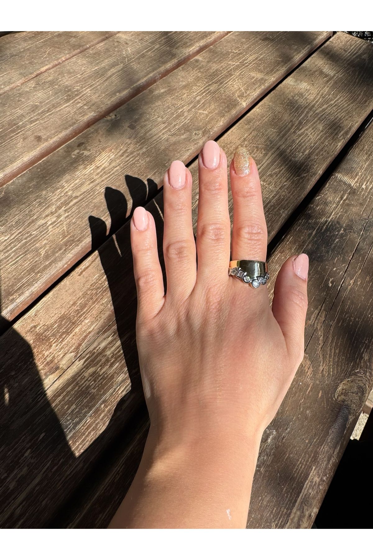 Gilia Jewelry Yedi Zirkon Taşlı Yüzük