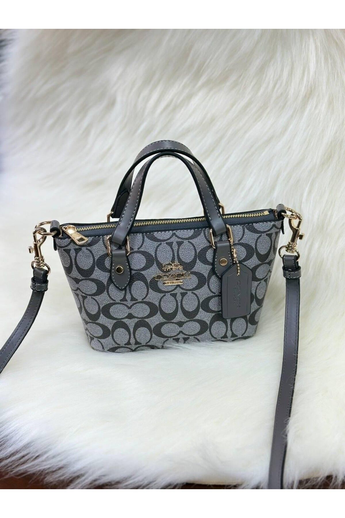 LEAUDER WOMEN KADIN MİNİ BOY GOLD AKSESUARLI ASKILI VE OMUZ ÇANTASI COAC-HH WOMEN BAG