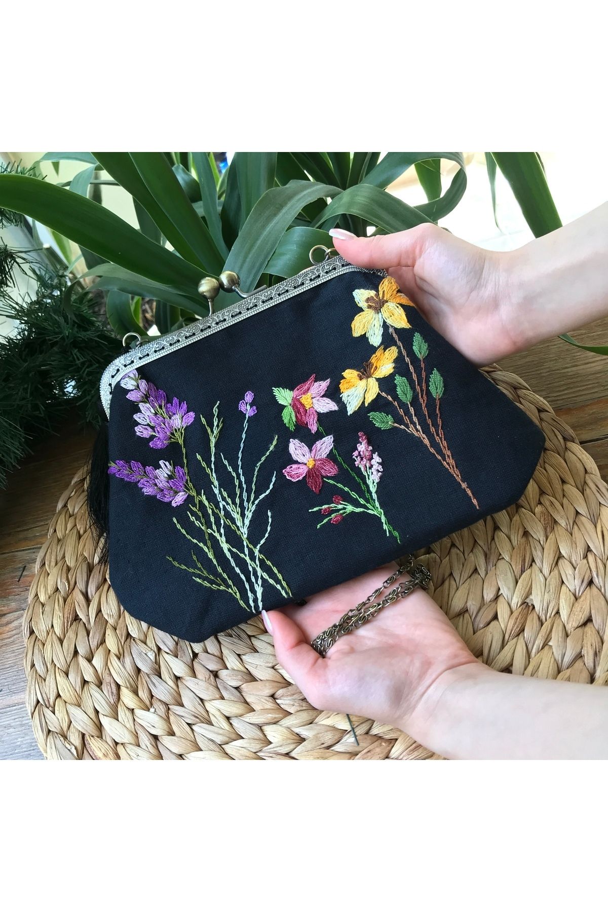 Home Siyah Keten El işlemeli Vintage Tarzı Çanta. 25x15 ölçülerinde %100 El Emeği