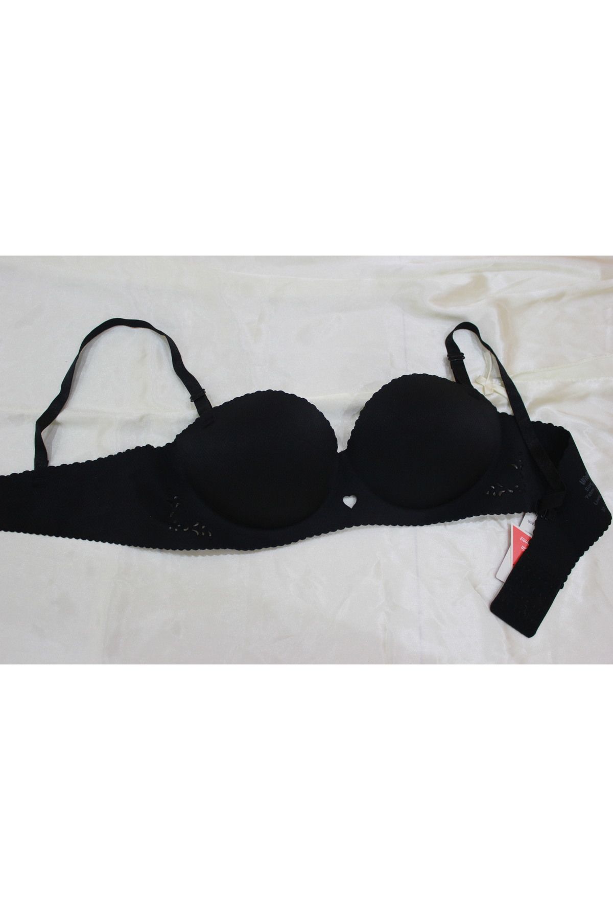 LABELLADONNA VIOLINA SİYAH DOLGULU DESTEKLİ LAZER KESİM STRAPLEZ SÜTYEN