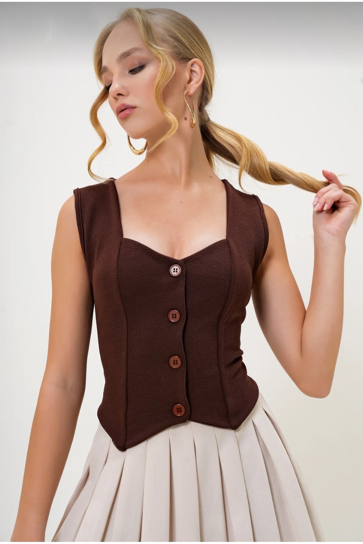 Safgiyim44-Buttoned Lycra Vest Brown 3