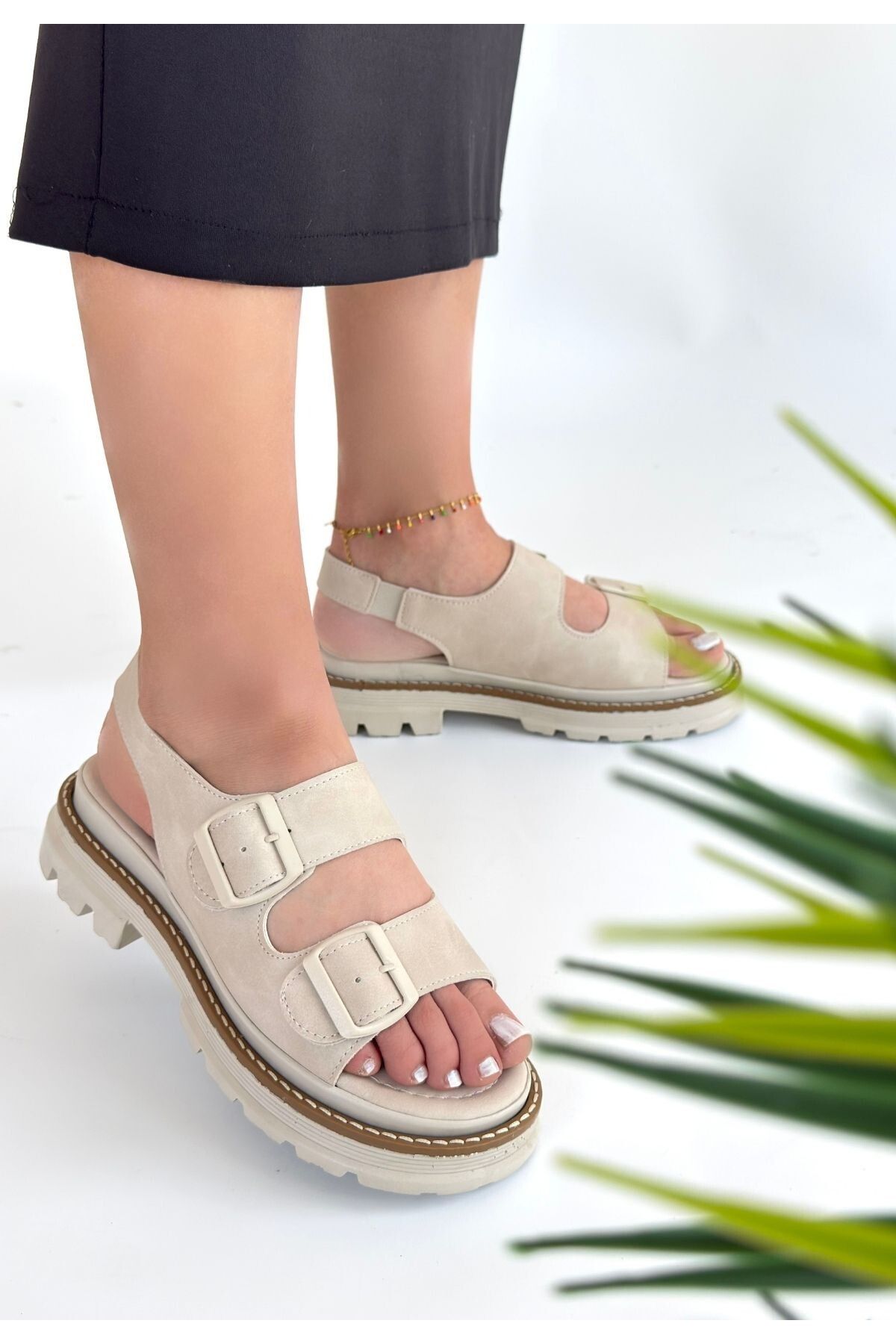 LovelymCo Milta Bej Nubuk Sandalet - Lisinya
