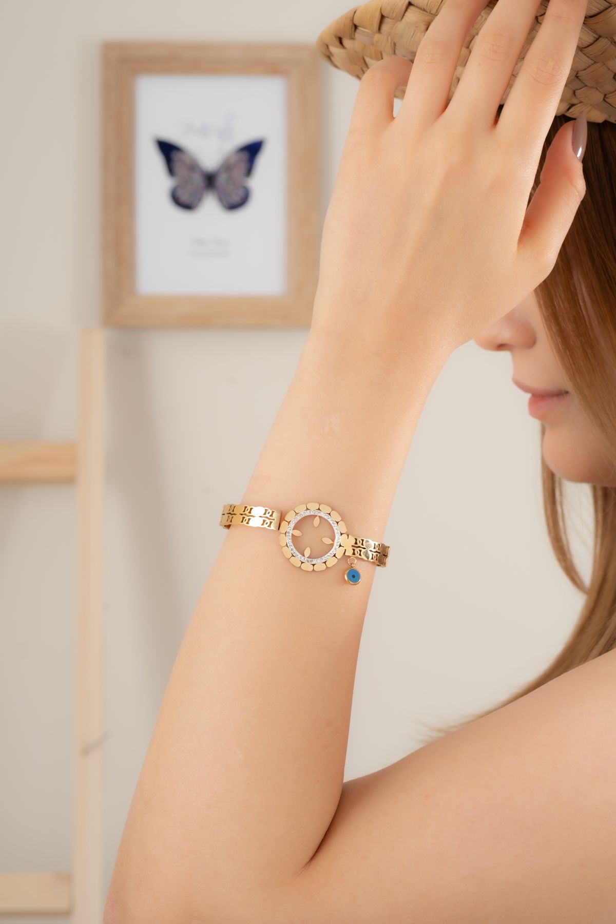 Finesa Jewelry Kadın Altın Sarısı Roma Rakamlı Nazar Boncuklu Taşlı Bileklik