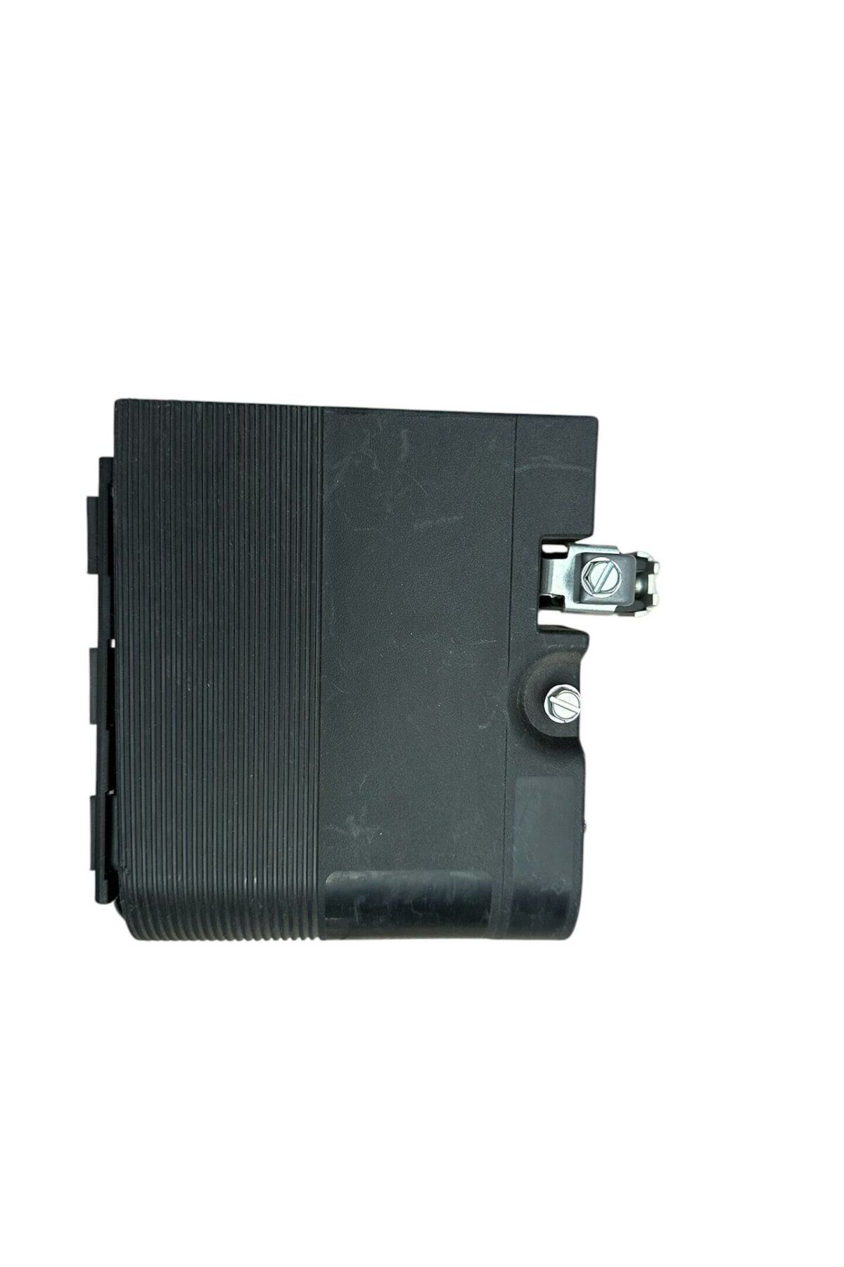 Briggs&Stratton Briggs & Stratton Benzinli Motor 6,5Hp Çim Biçme Hava Filitre Aksamı Komple