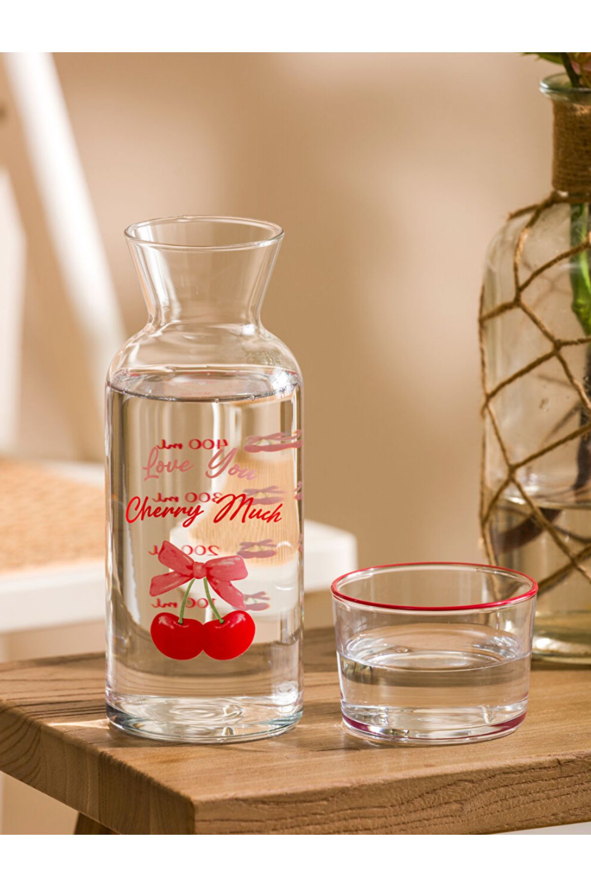 LC Waikiki LCW HOME Karişik Kiraz Baskılı Cam Su Şişesi 700 ml