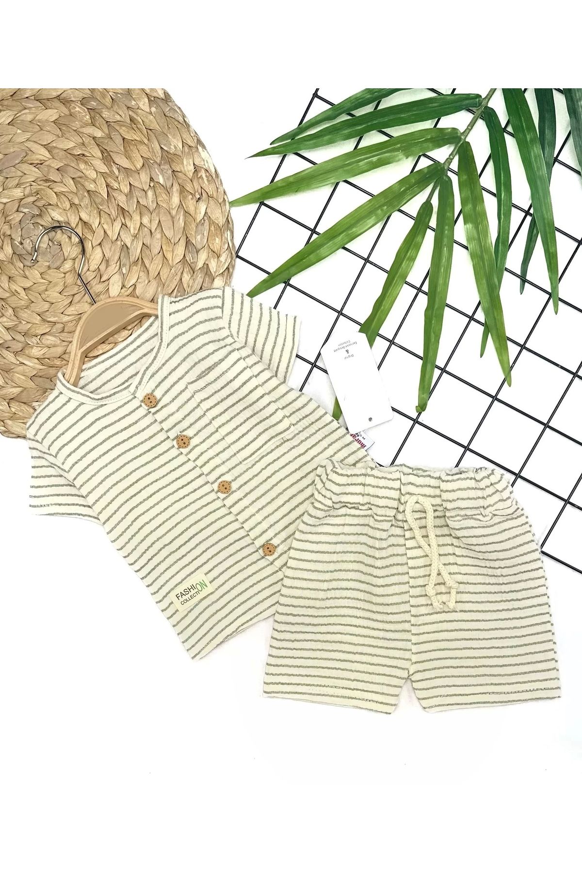 Dilara Boutique 9-12-18-24 Ay Düğme Detaylı Çizgili Müslin Kumaş Yazlık 2li Erkek Bebek Takımı