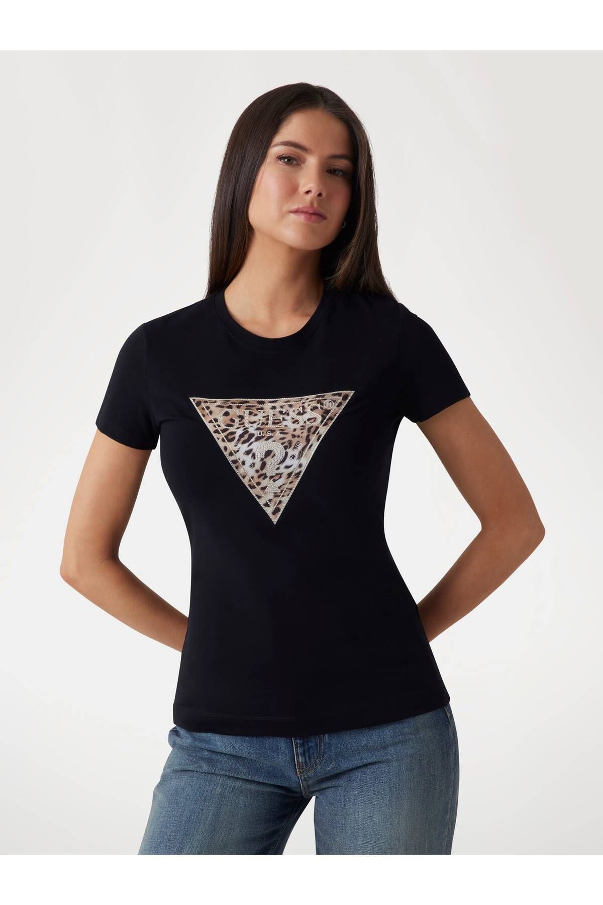 Guess Triangle Logo T-shirt