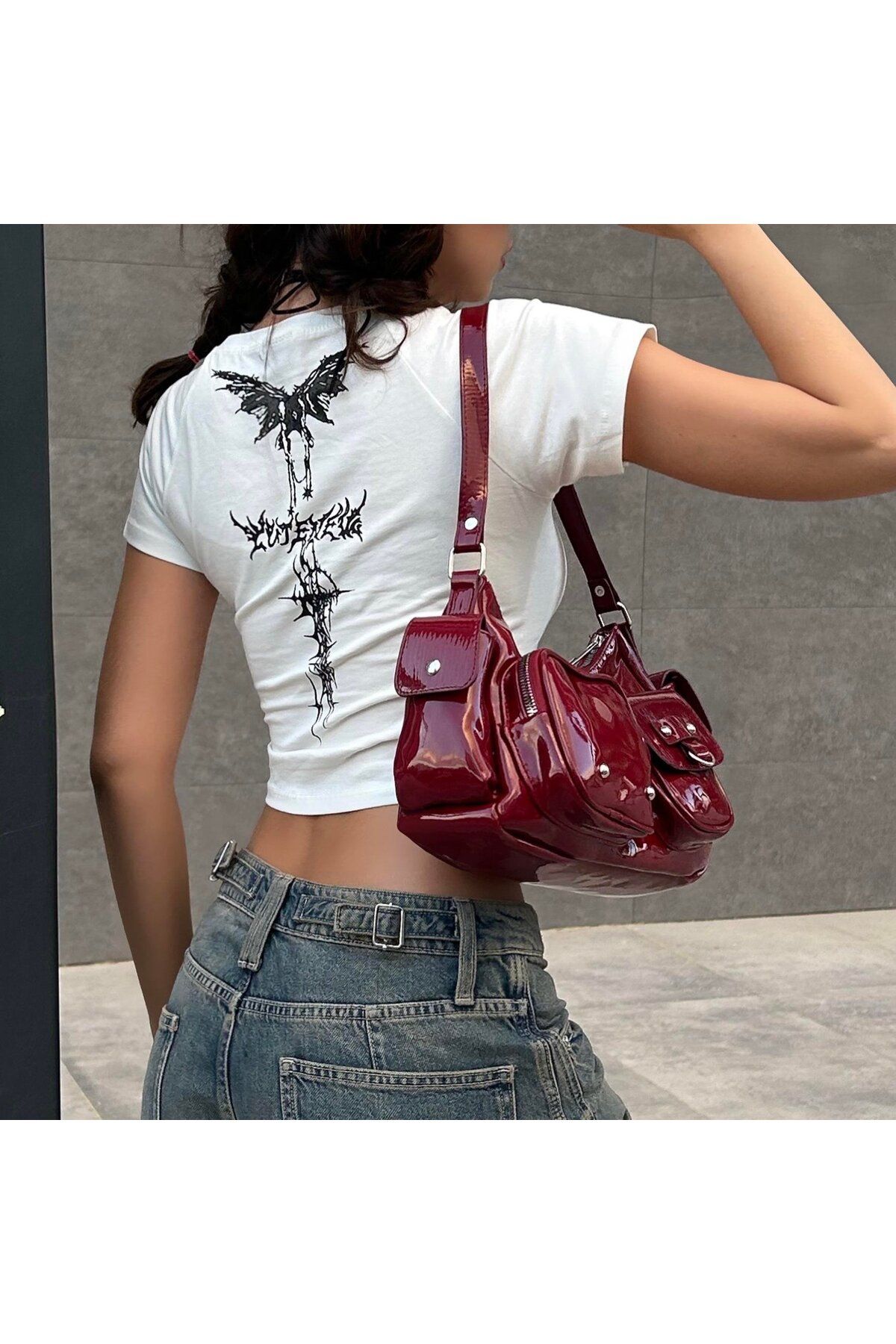 Karakedi Gothic Punk Sırtı Siyah Baskılı Kısa Kollu Beyaz Body