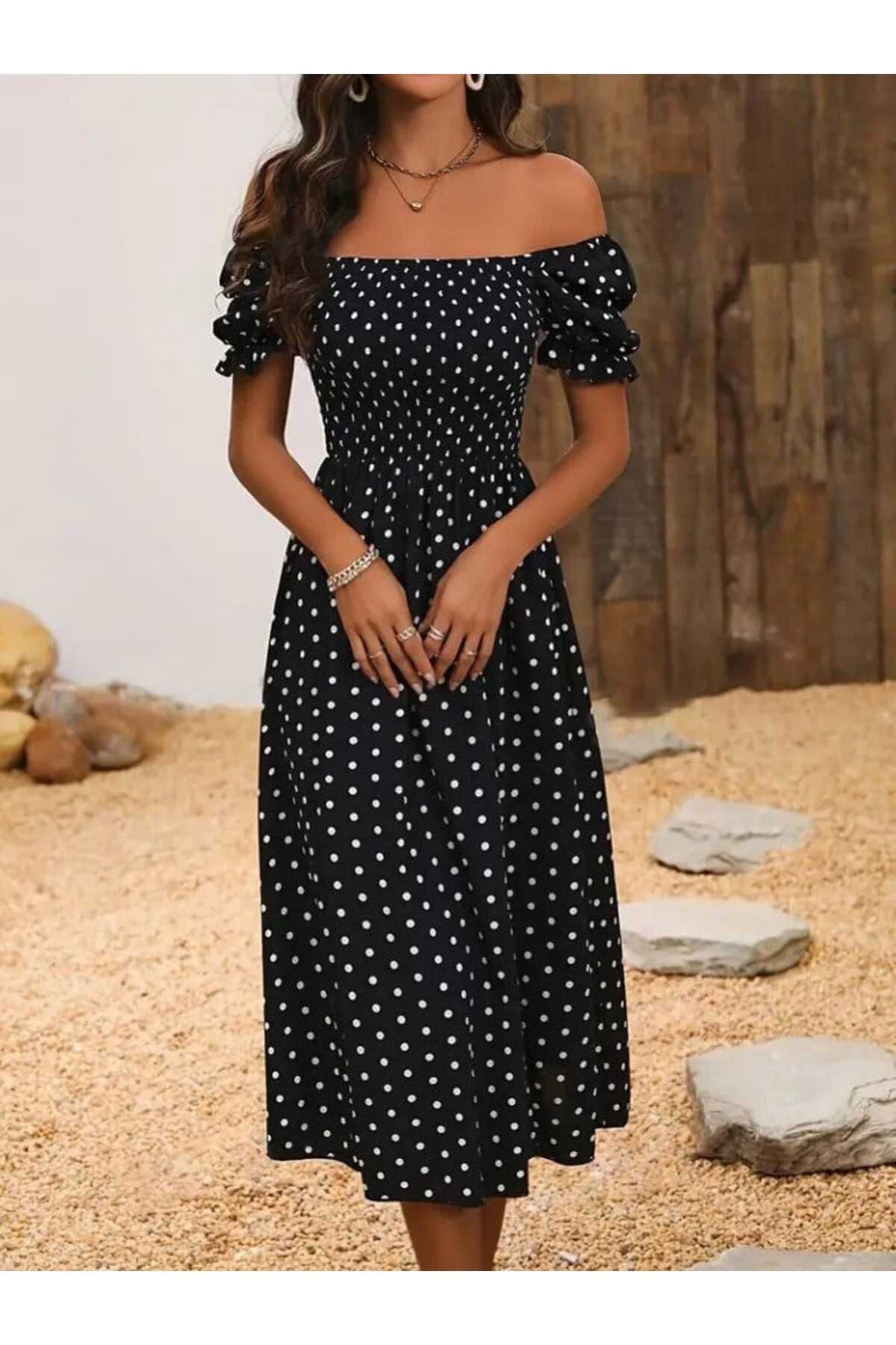 Kokosh moda Kadın Kare Yaka Puantiyeli Yırtmaçlı Midi Boy Krep Elbise