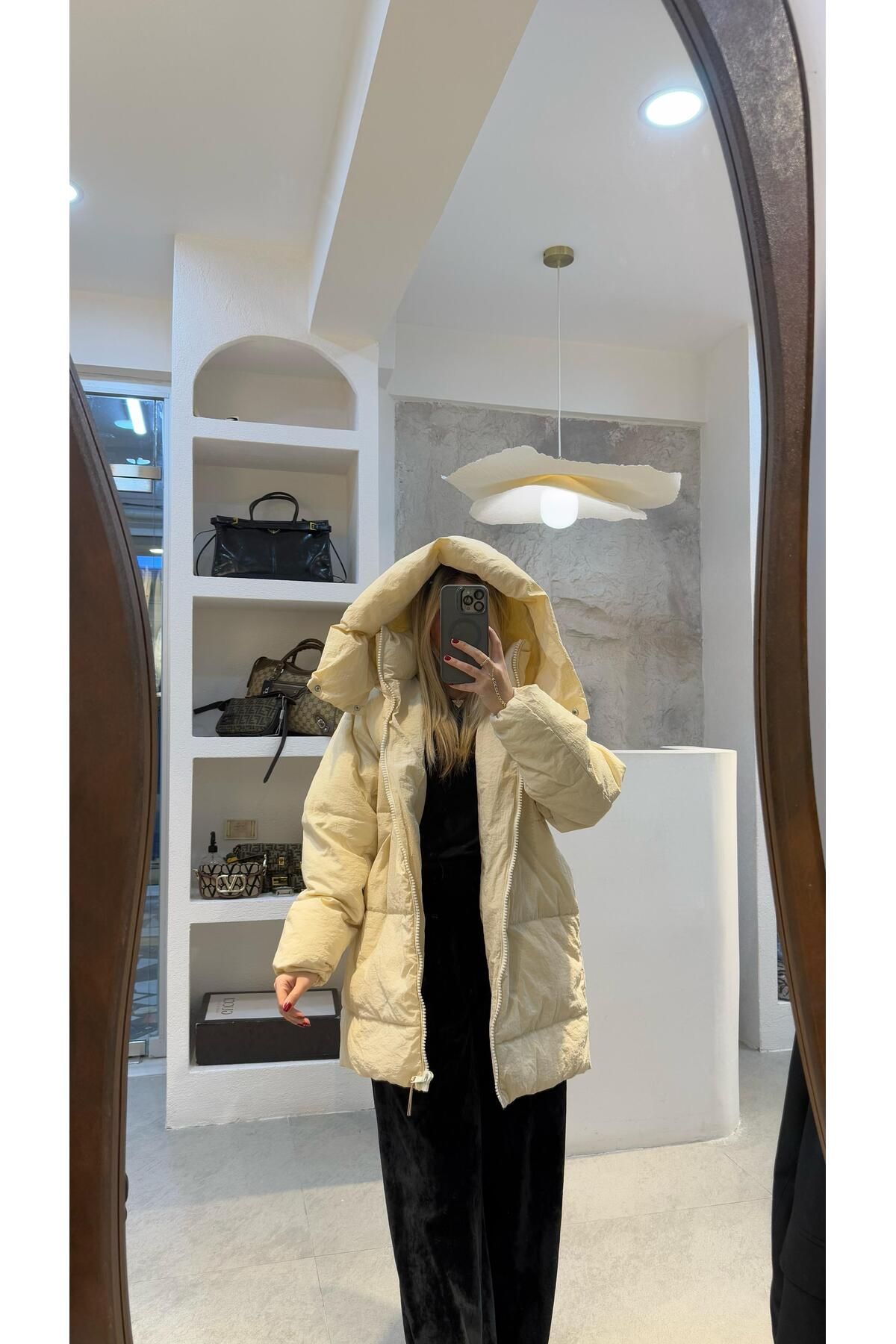 SEVİNÇ GÜNGÖR ŞİŞME MONT KREM