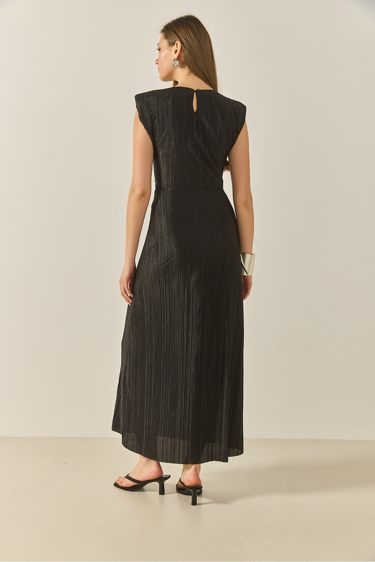 Bianco Lucci-Women's Waist Detailed Padded Satin Textured Long Pleated Dress 436 60283307 7