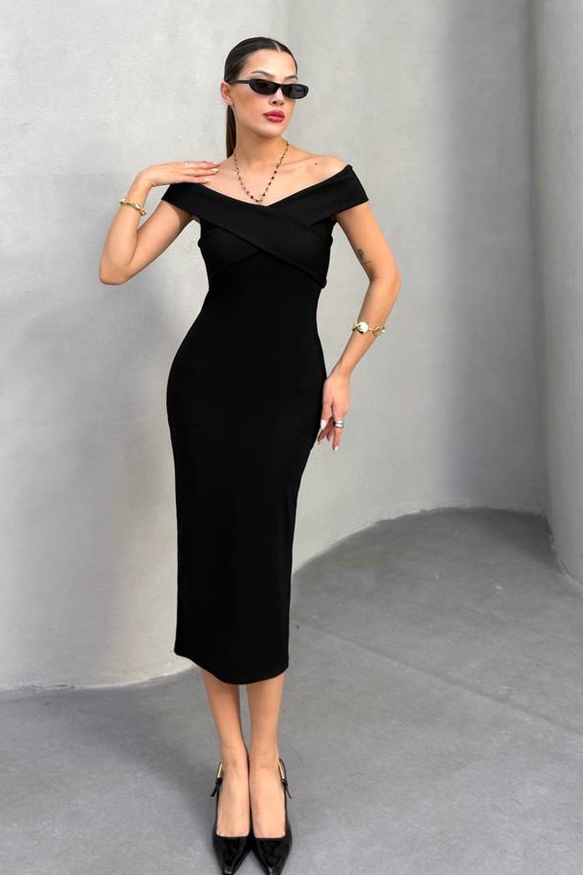 WOMAN VISION Kadın Siyah Omuz Açık Çapraz Bant Midi Elbise 13650