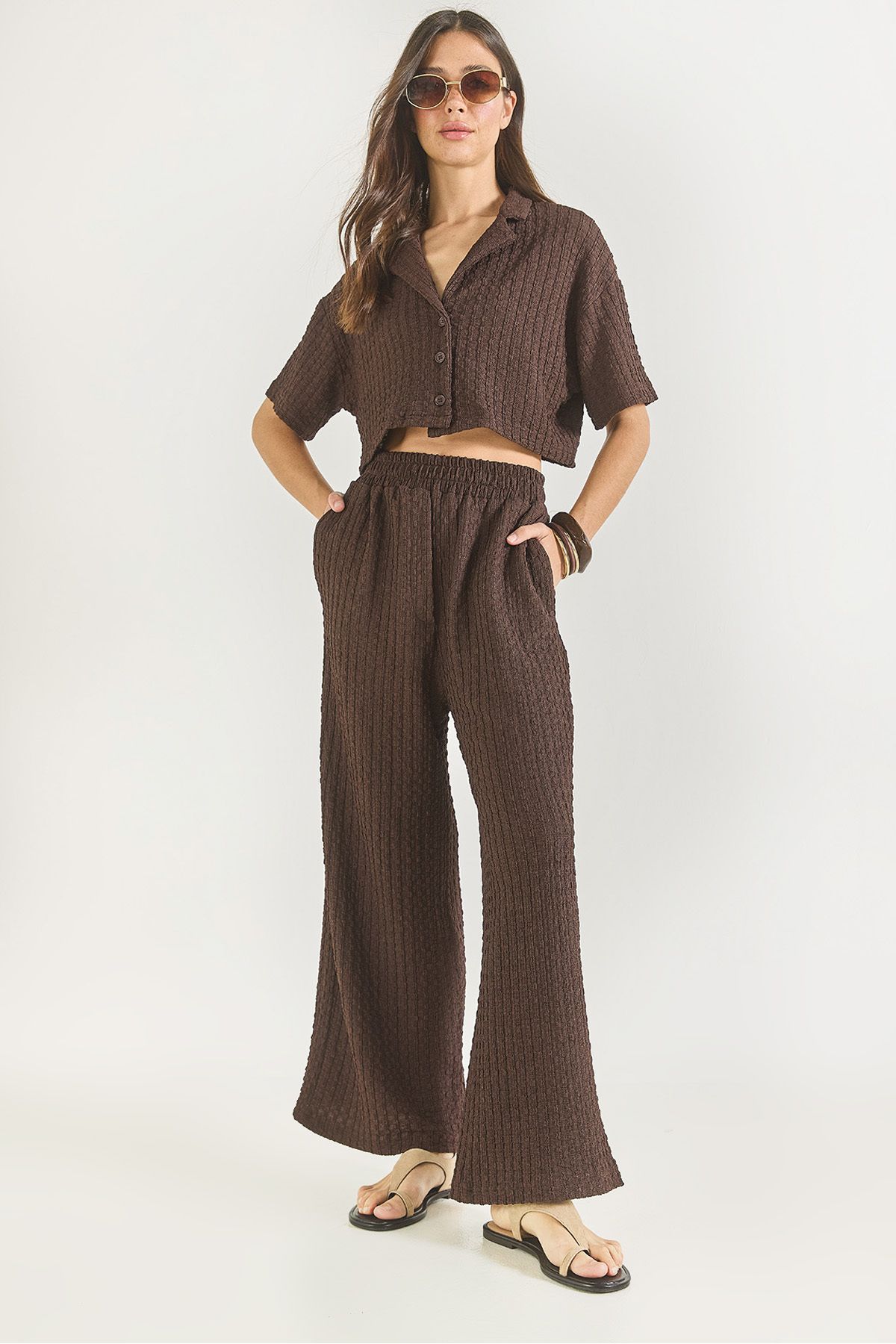 Bianco Lucci Kadın Gofre Crop Ceket Beli Lastikli Yüksek Bel Pantolonlu Alt-Üst Takım 9313 60281043